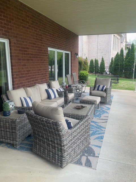 865 Plantation Blvd