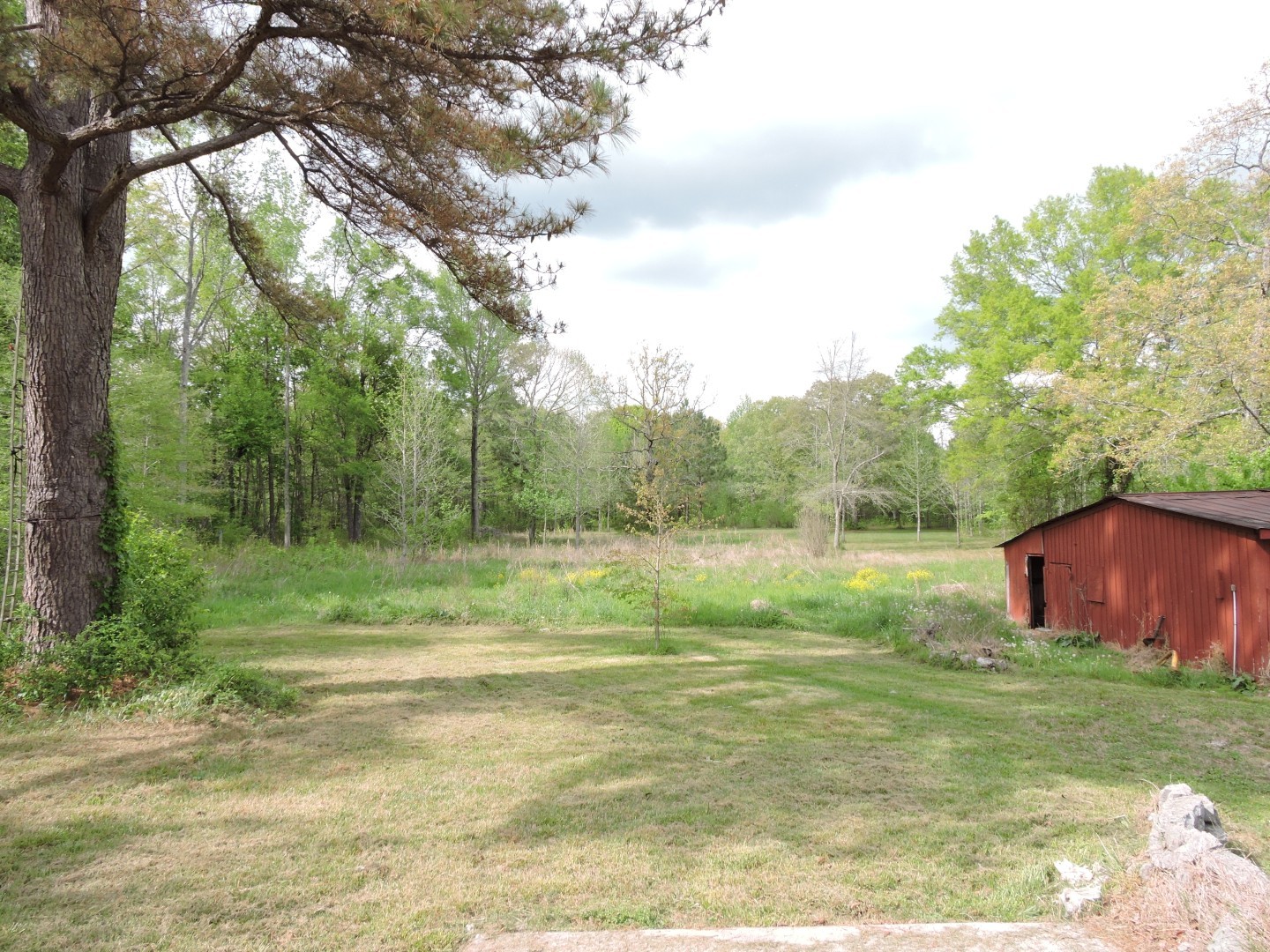 670 Sunset Cir