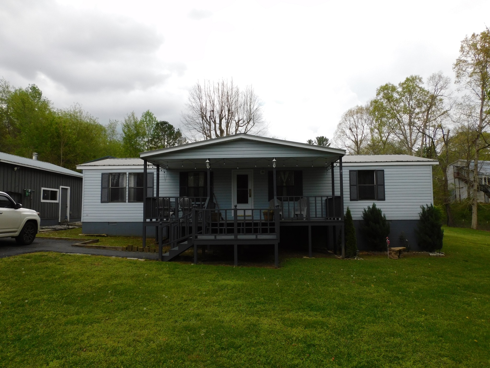 64 Caldwell Rd
