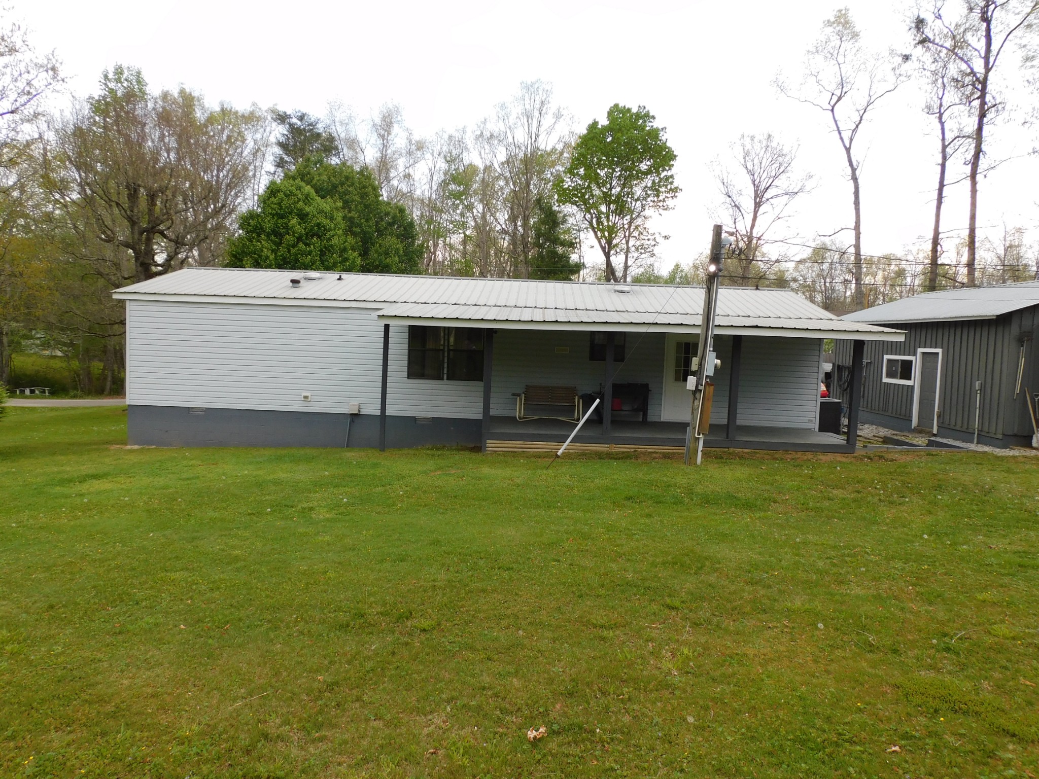 64 Caldwell Rd