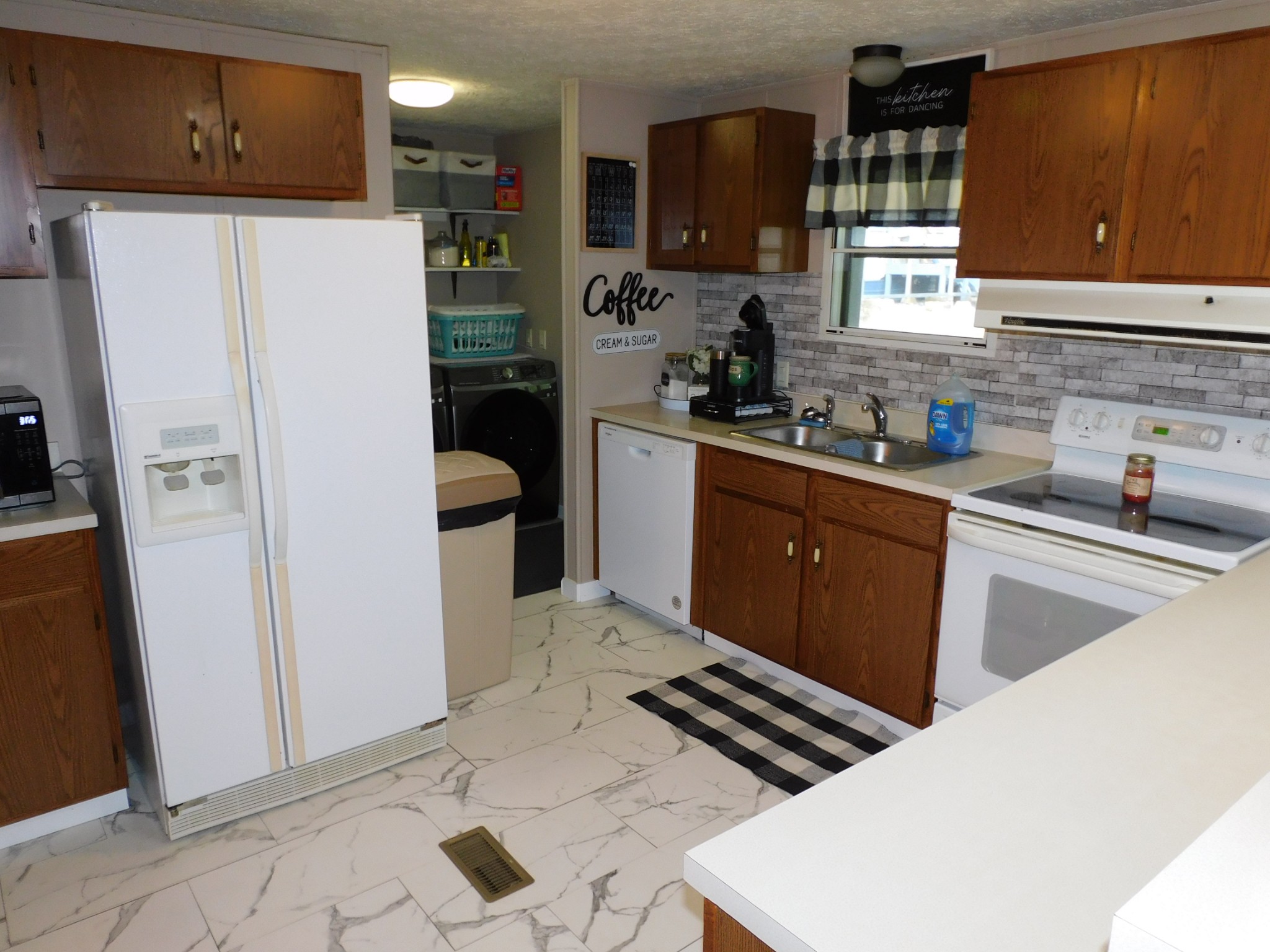 64 Caldwell Rd
