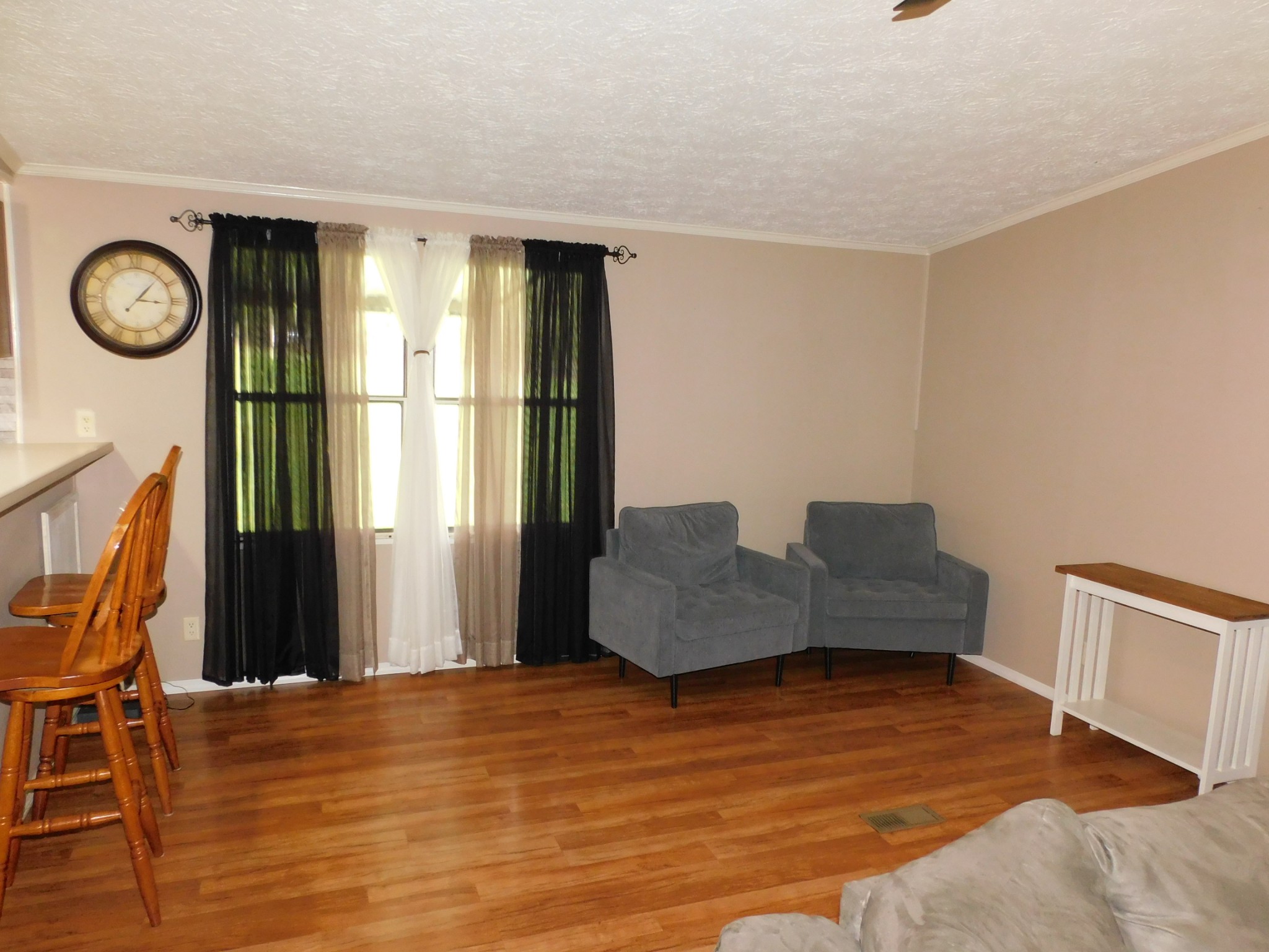 64 Caldwell Rd