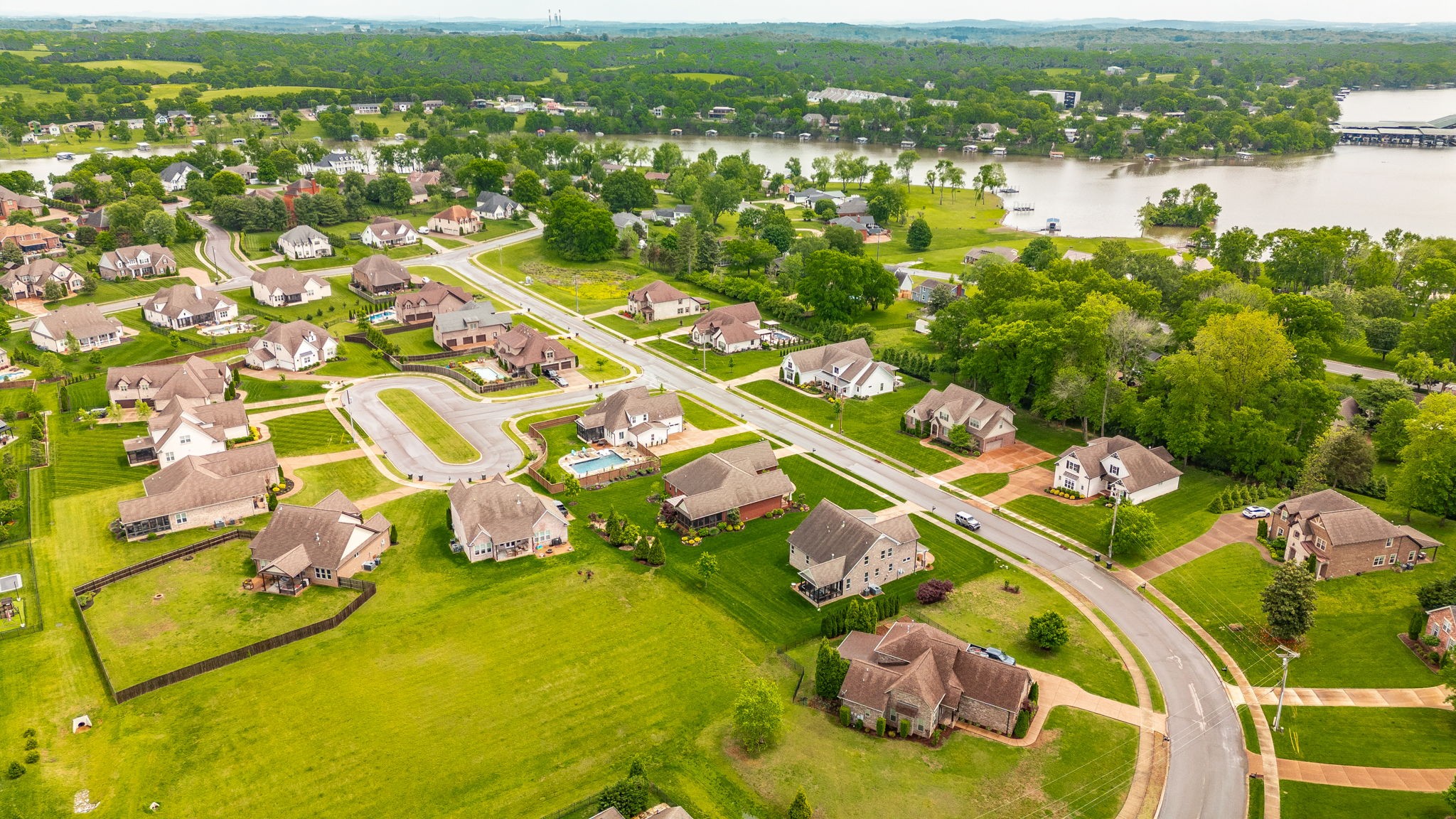 1092 Summerstar Cir