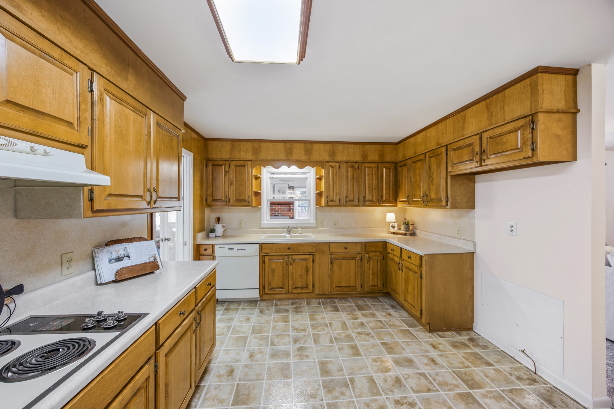 101 Iris St