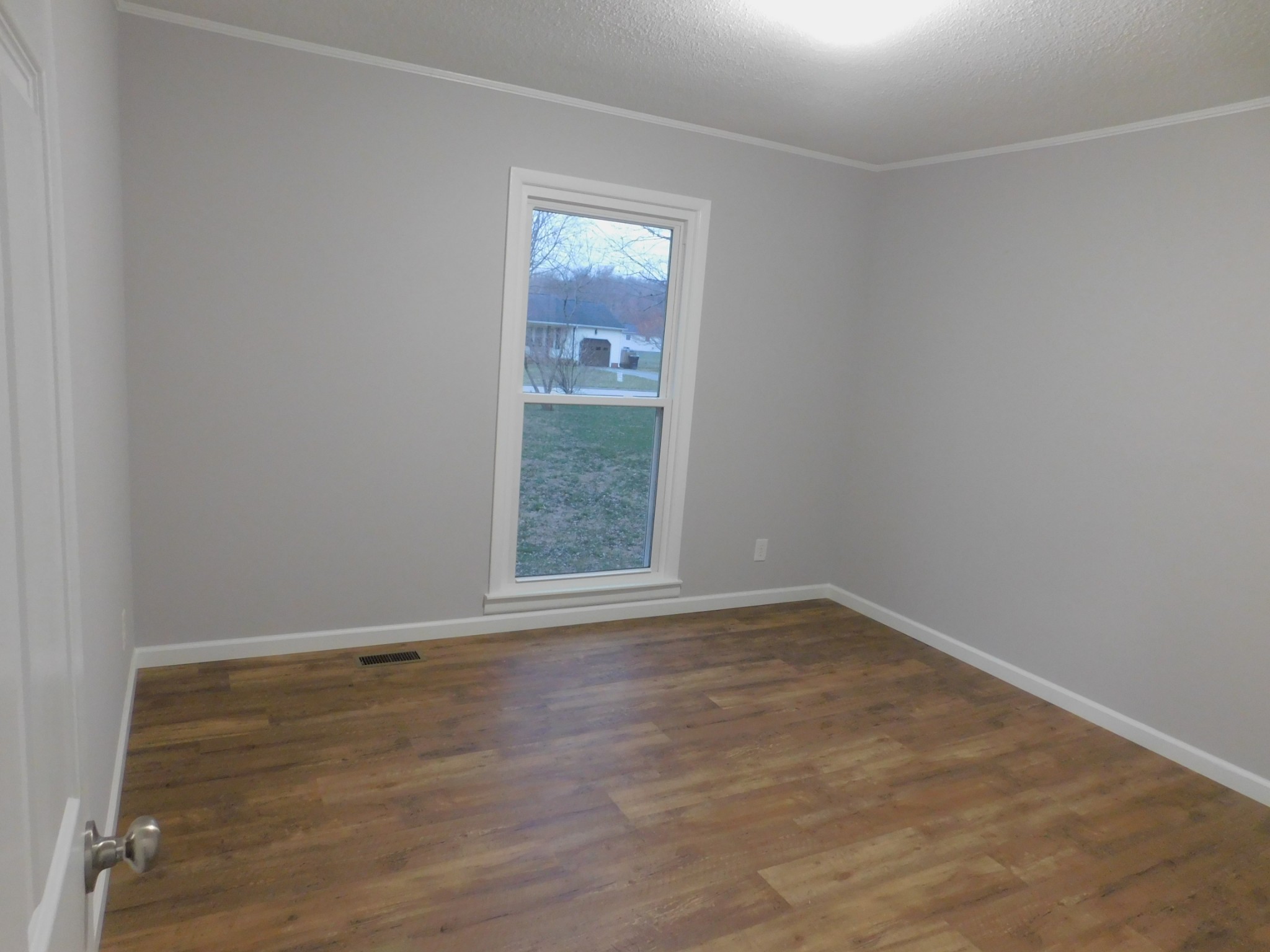 107 Glade Dr