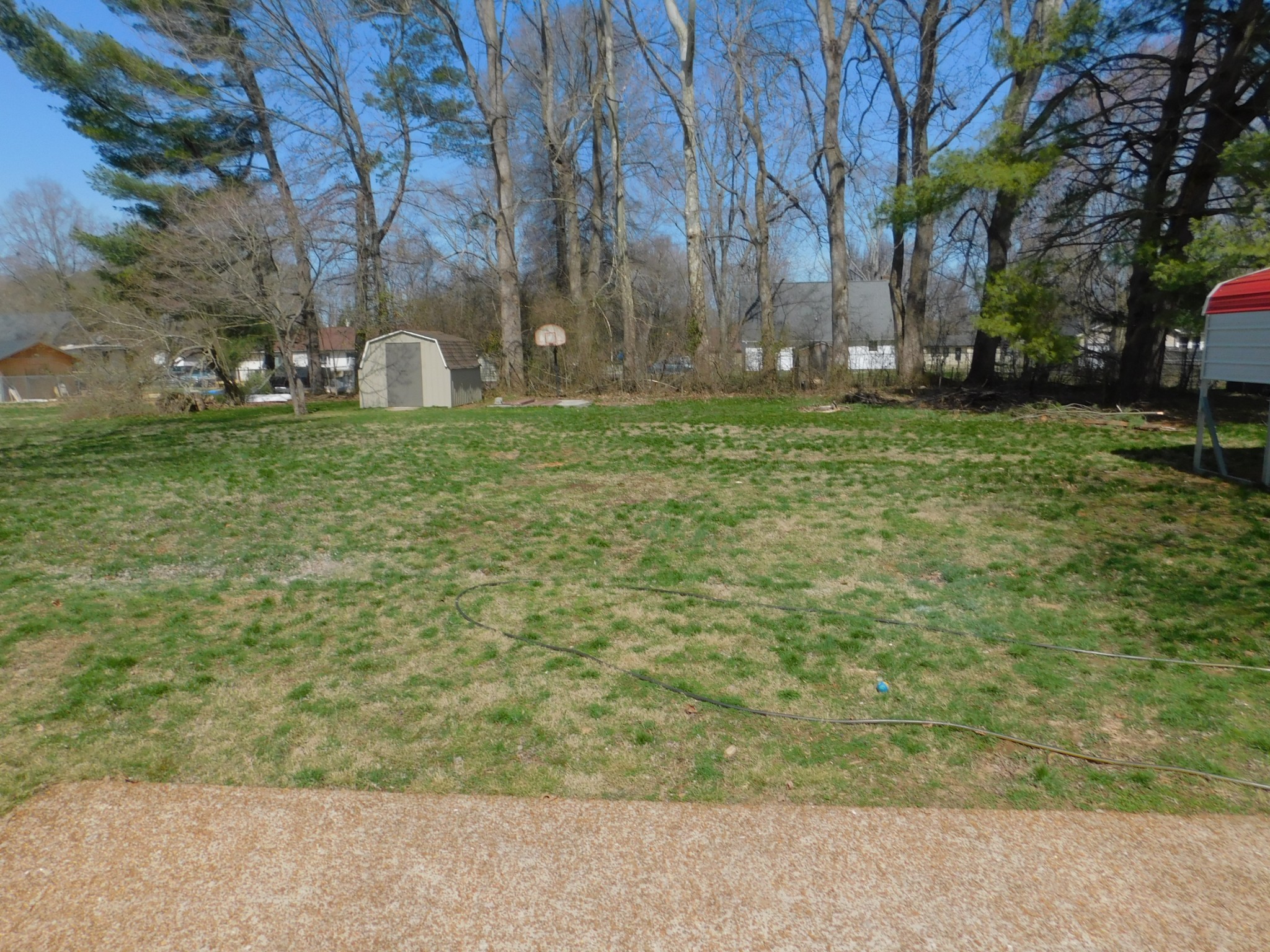 107 Glade Dr