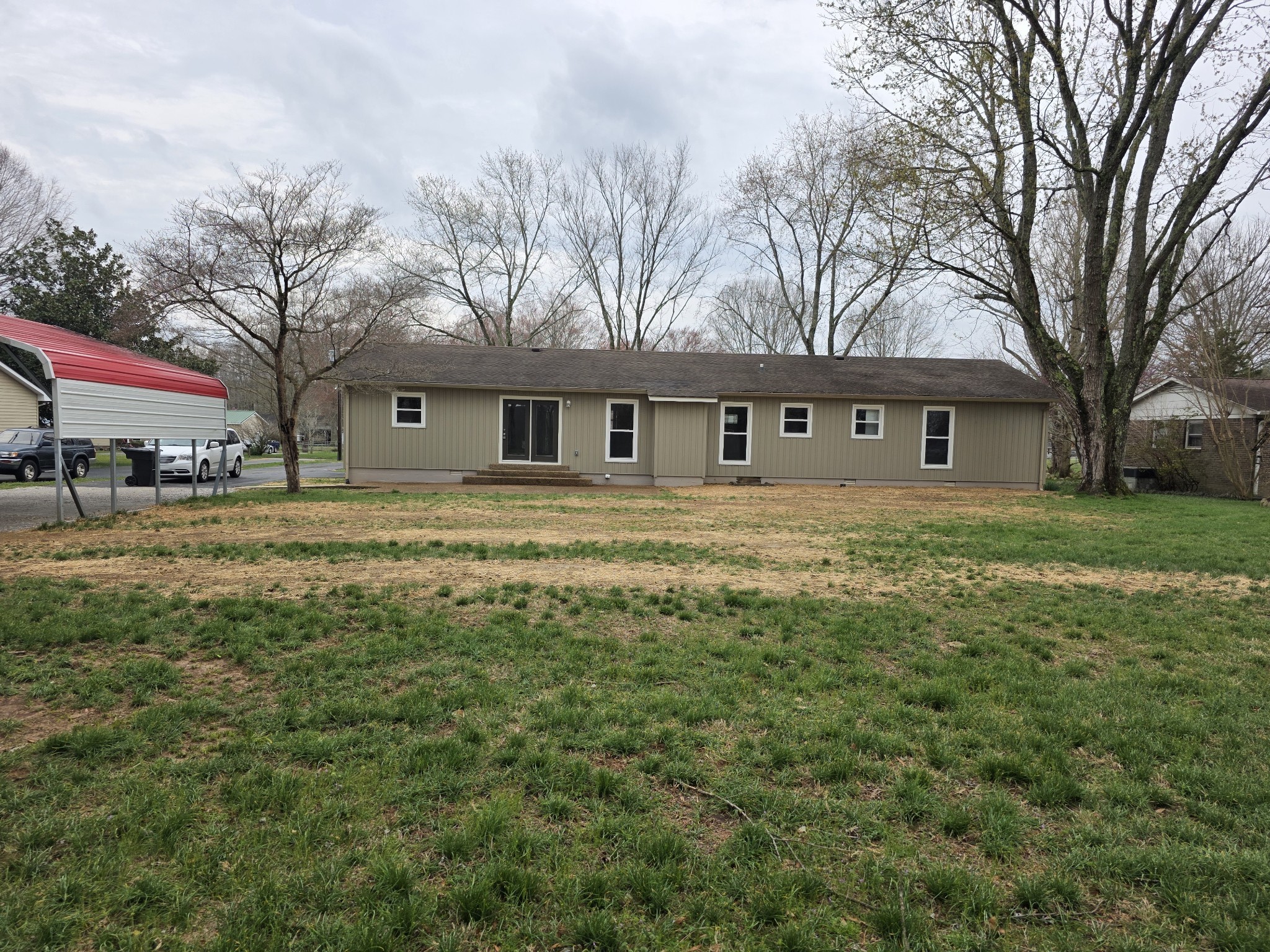 107 Glade Dr