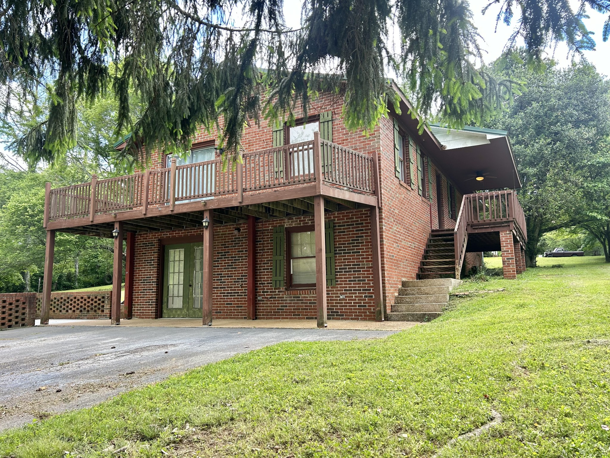 430 Blue Springs Rd