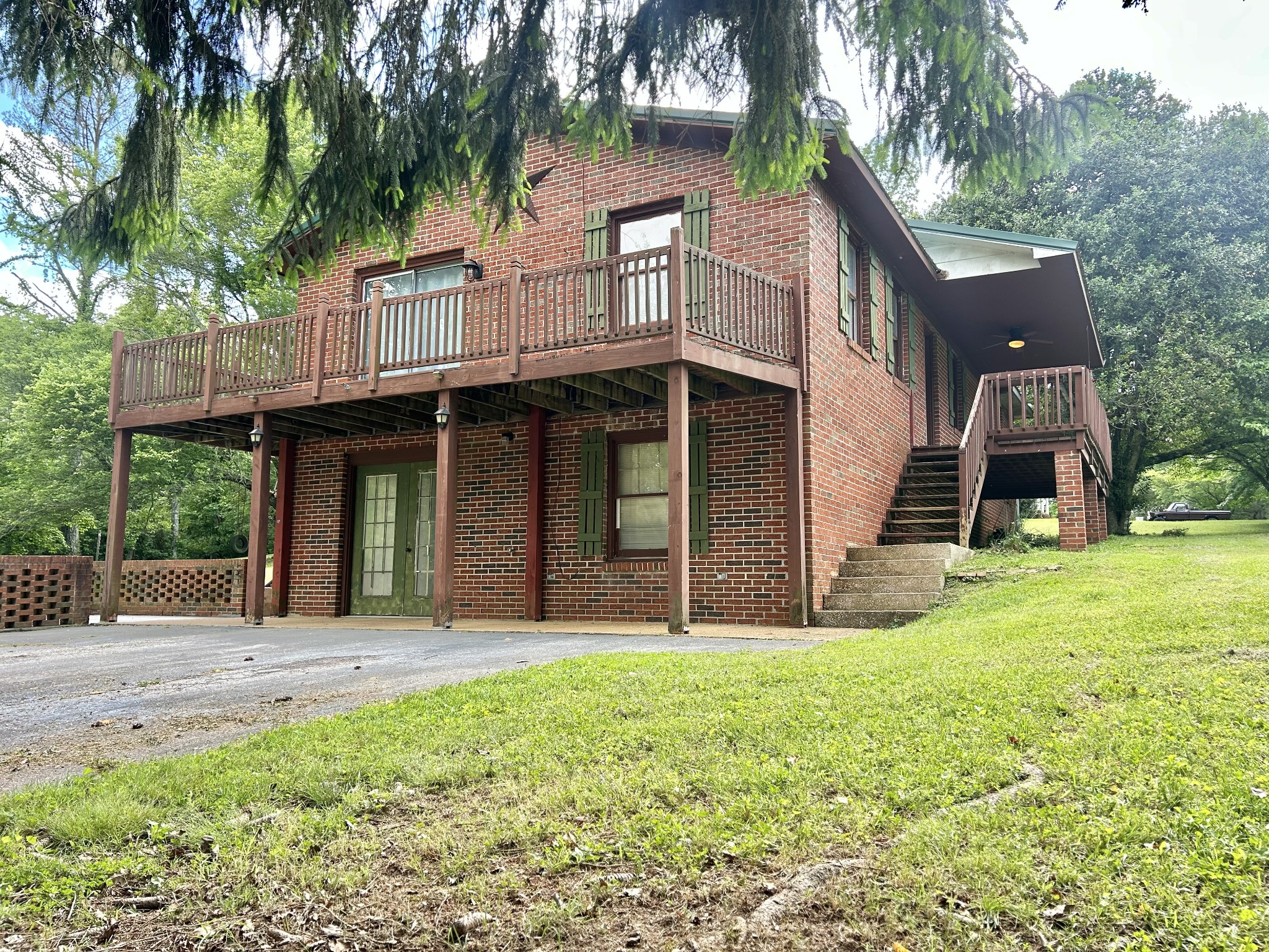 430 Blue Springs Rd
