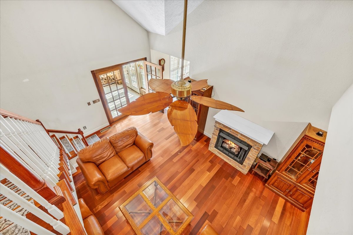 5384 Colony Rd
