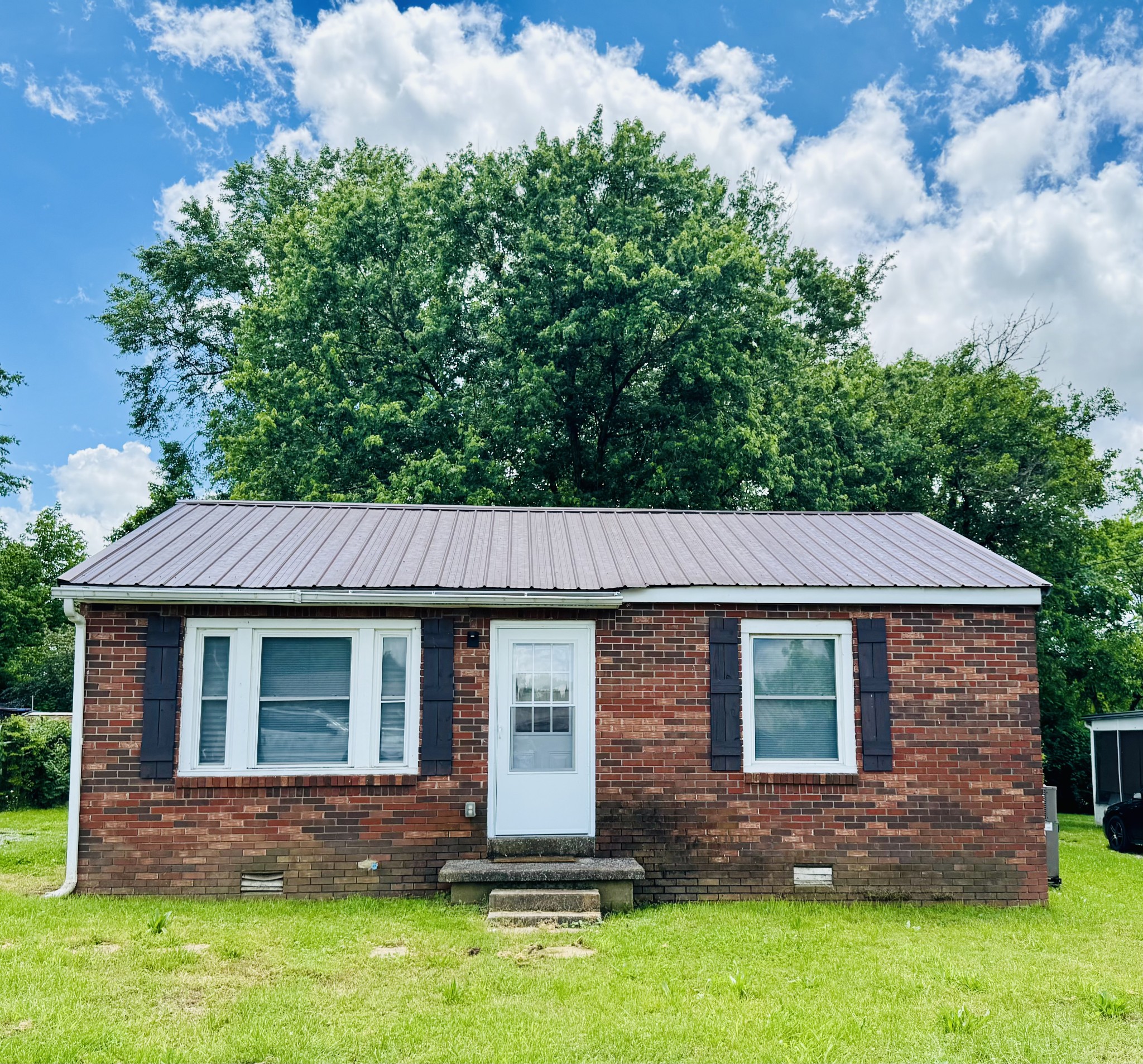511 Carson St