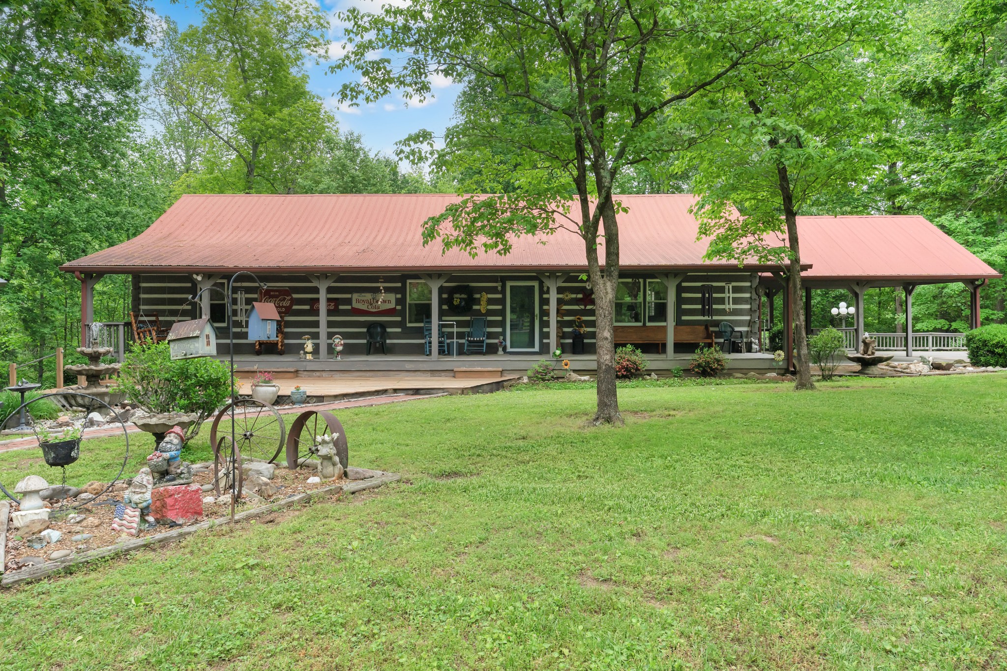 100 Shelton Ln
