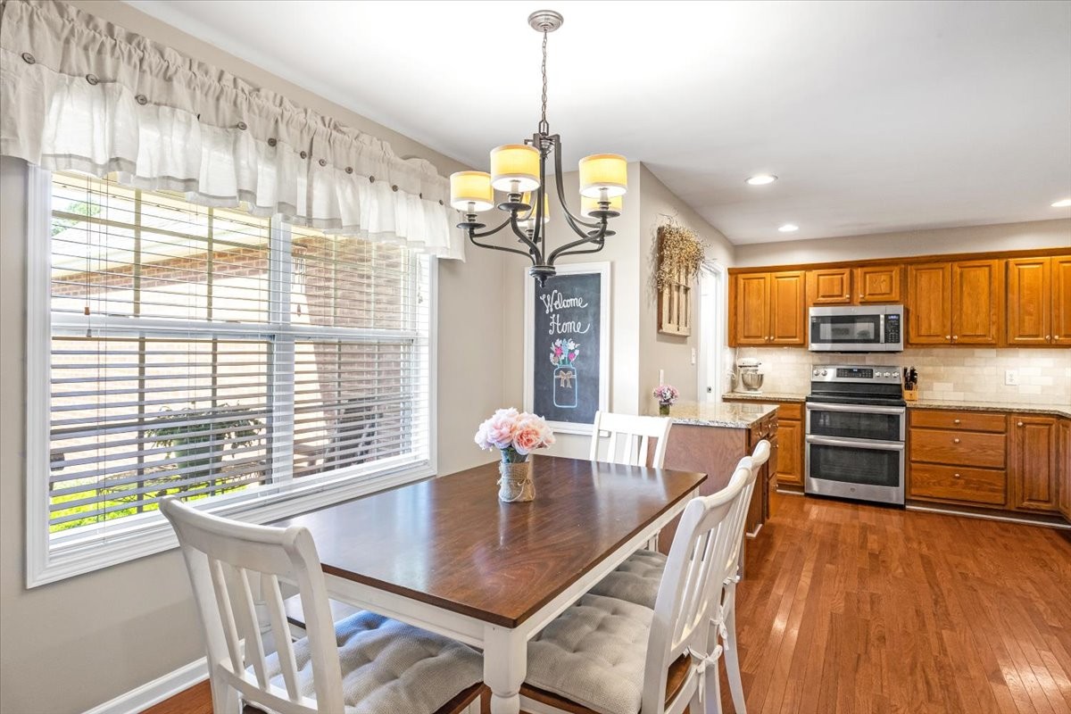 96 Caldwell Dr