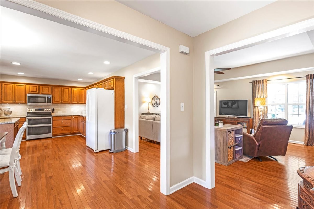 96 Caldwell Dr