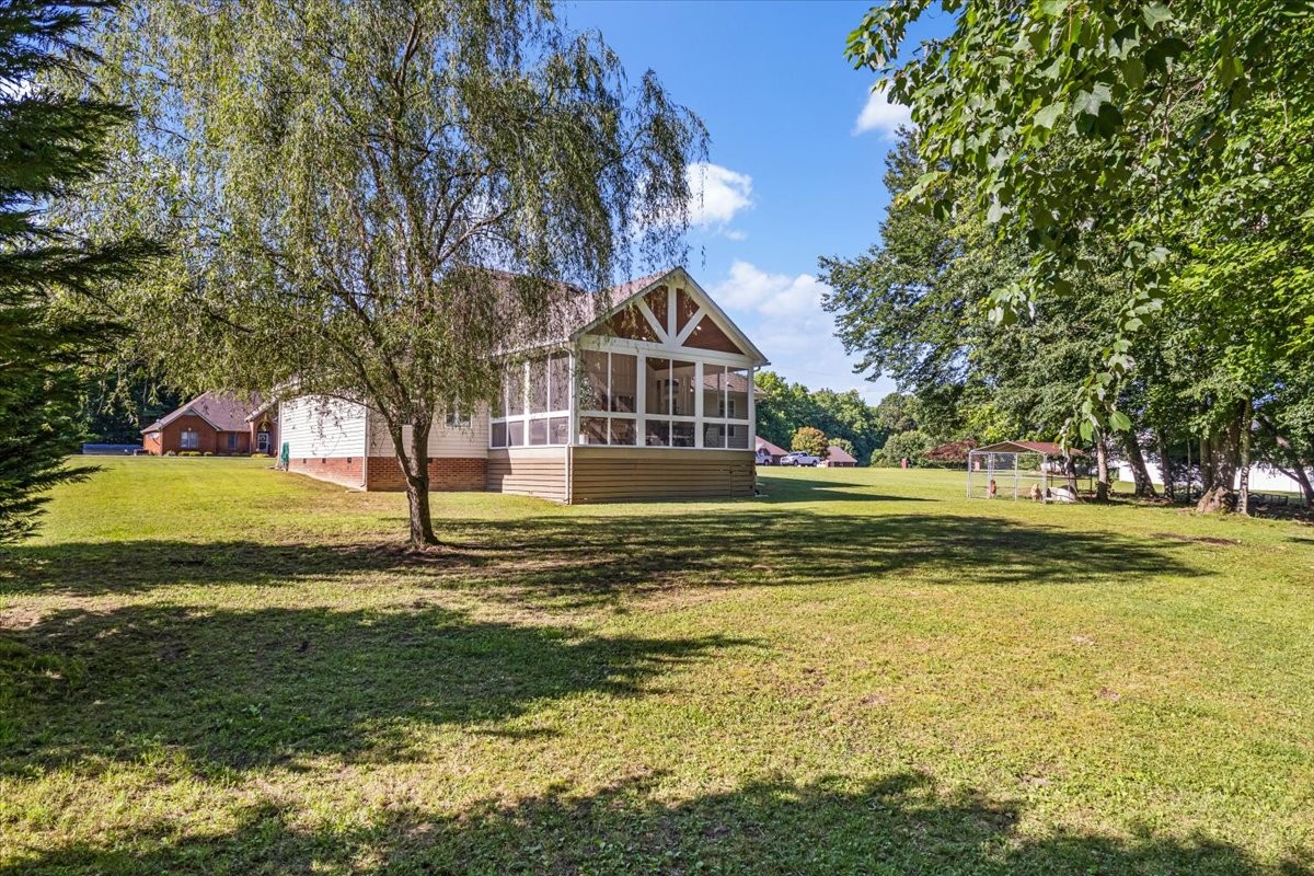 96 Caldwell Dr