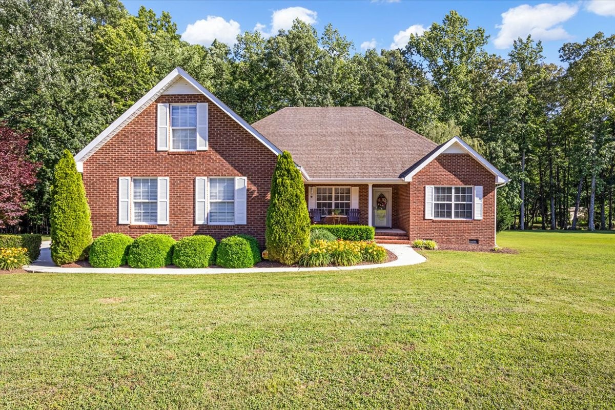 96 Caldwell Dr