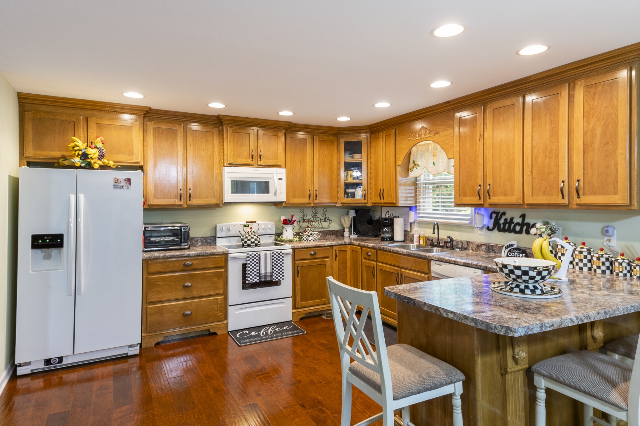 147 Crimson Dr