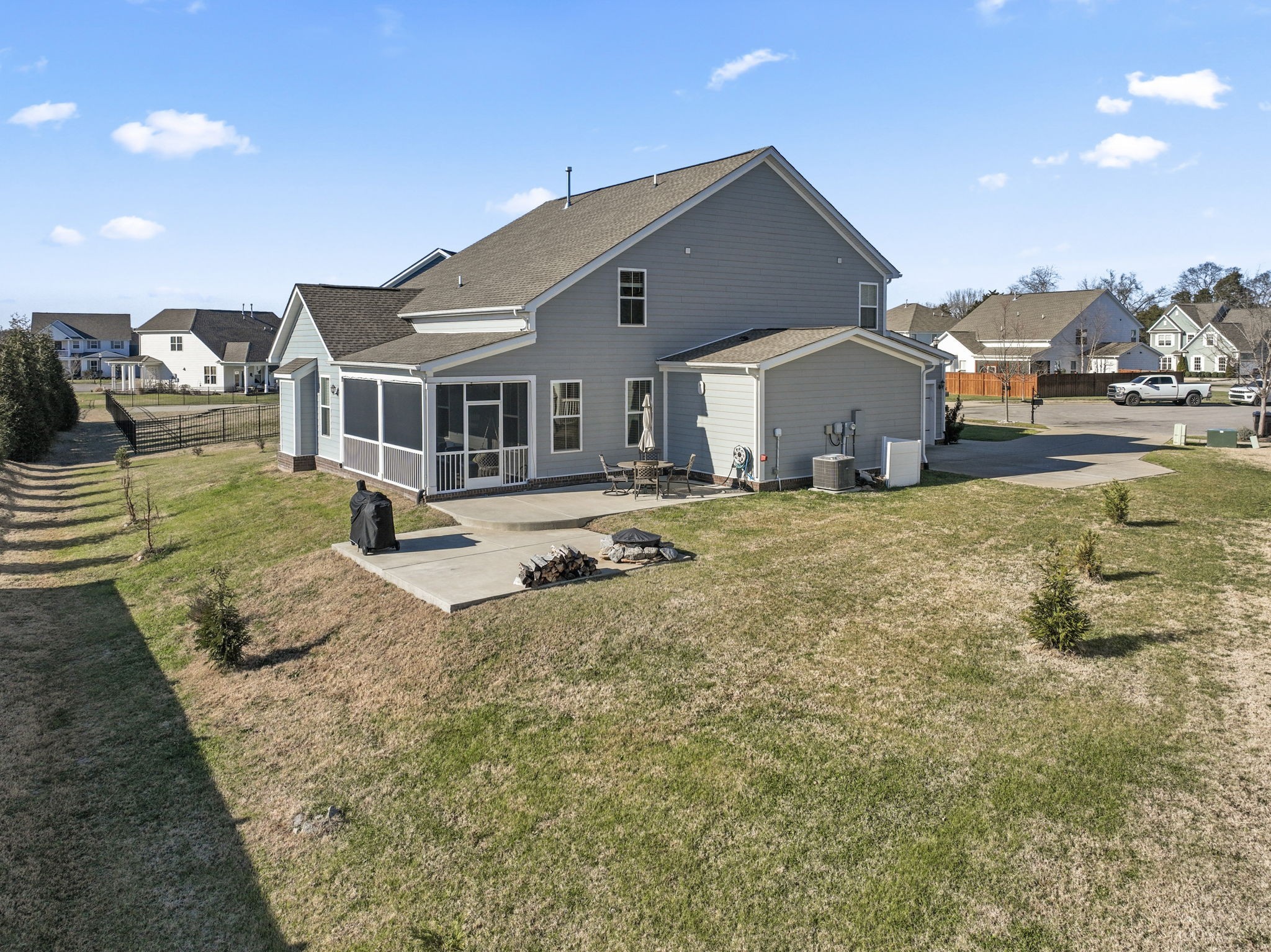 3440 Chinoe Dr