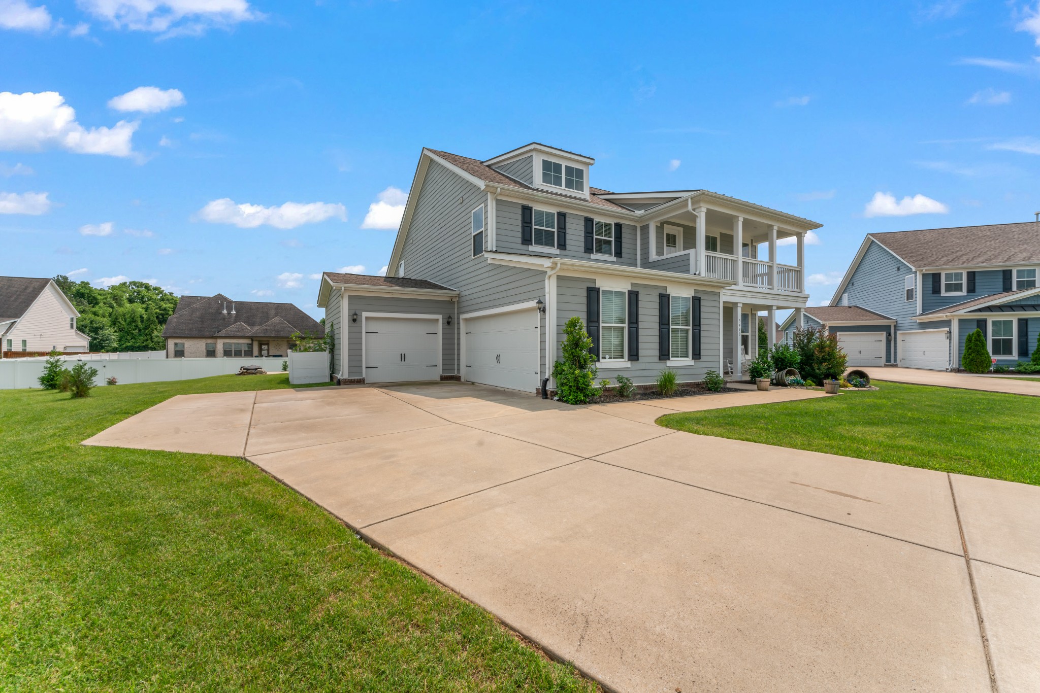 3440 Chinoe Dr
