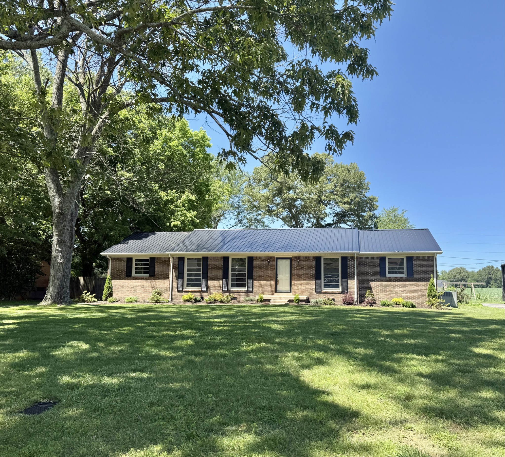 419 Sherwood Dr