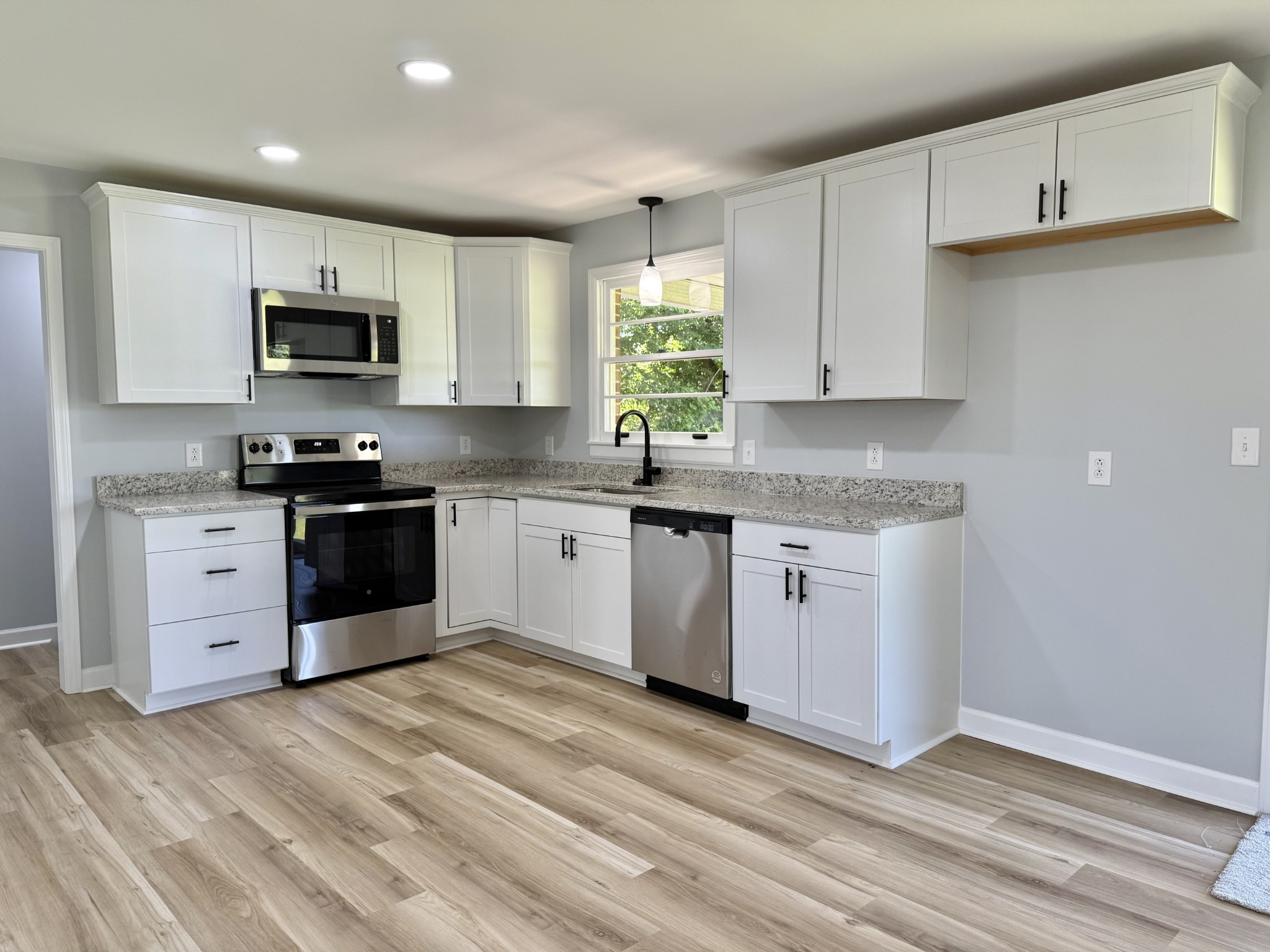 419 Sherwood Dr