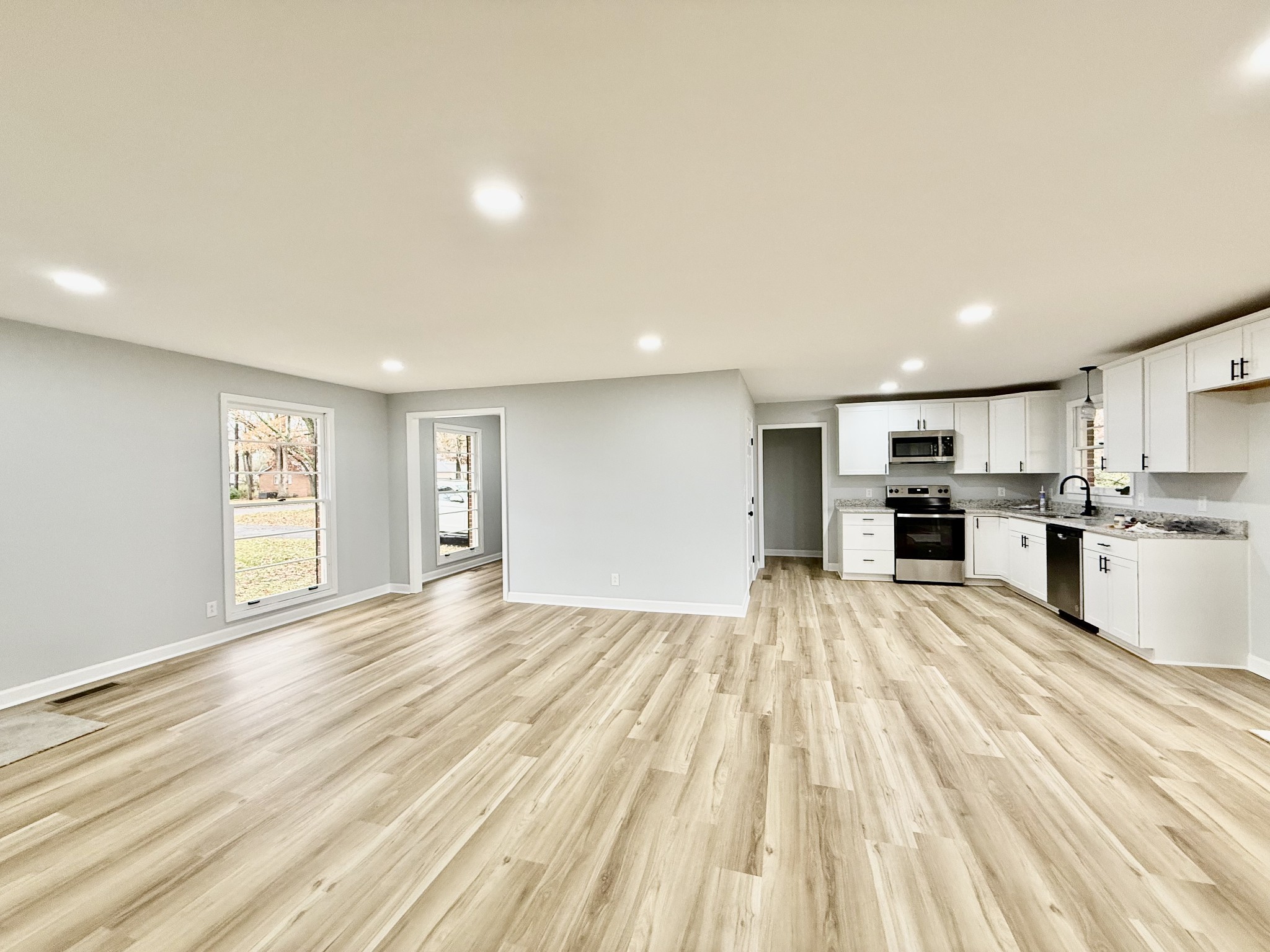 419 Sherwood Dr