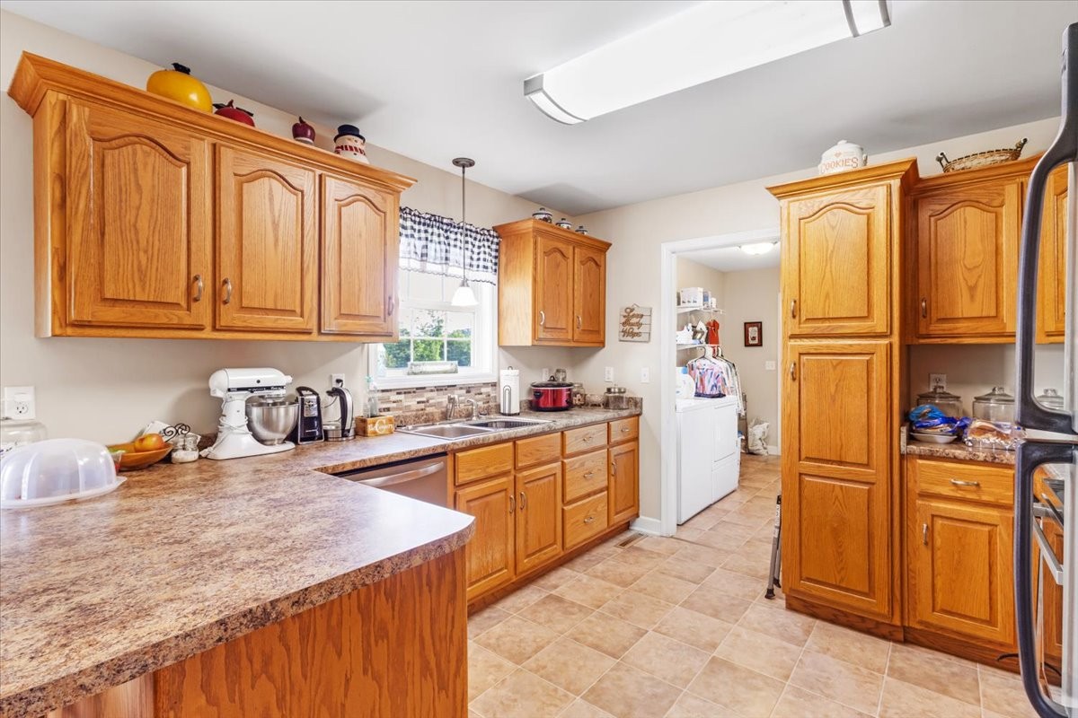 4190 Tanyard Hill Rd