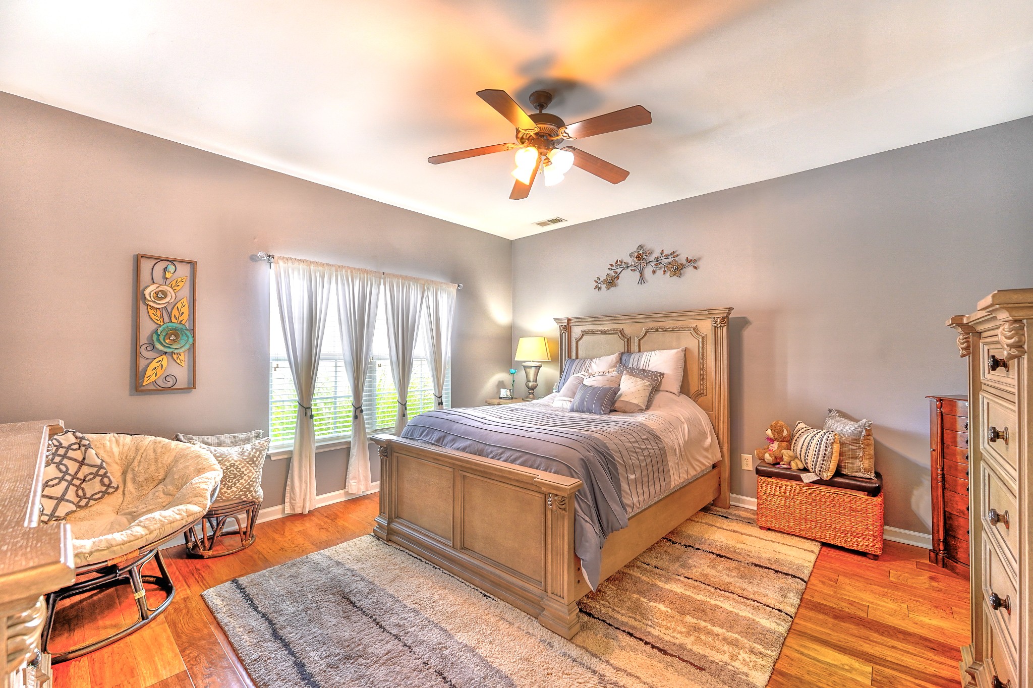 825 S Browns Ln Unit: 1904