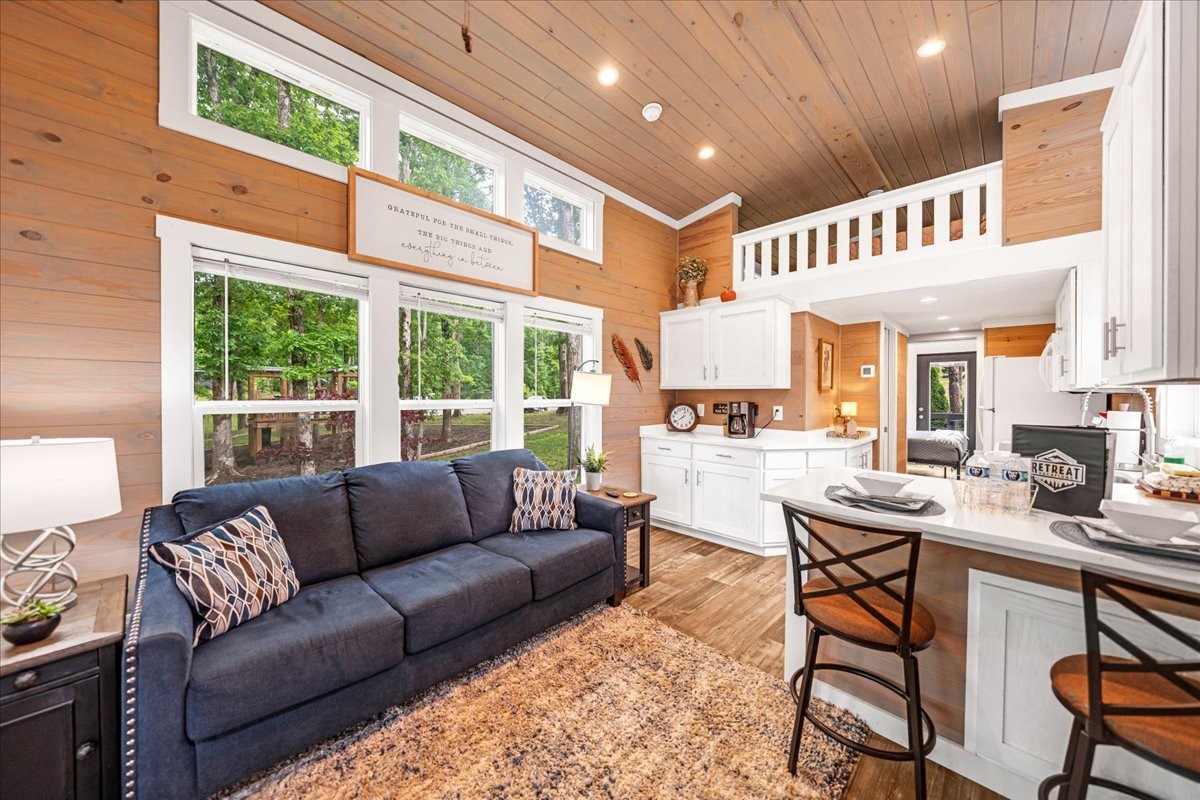 411 Waters Edge Way