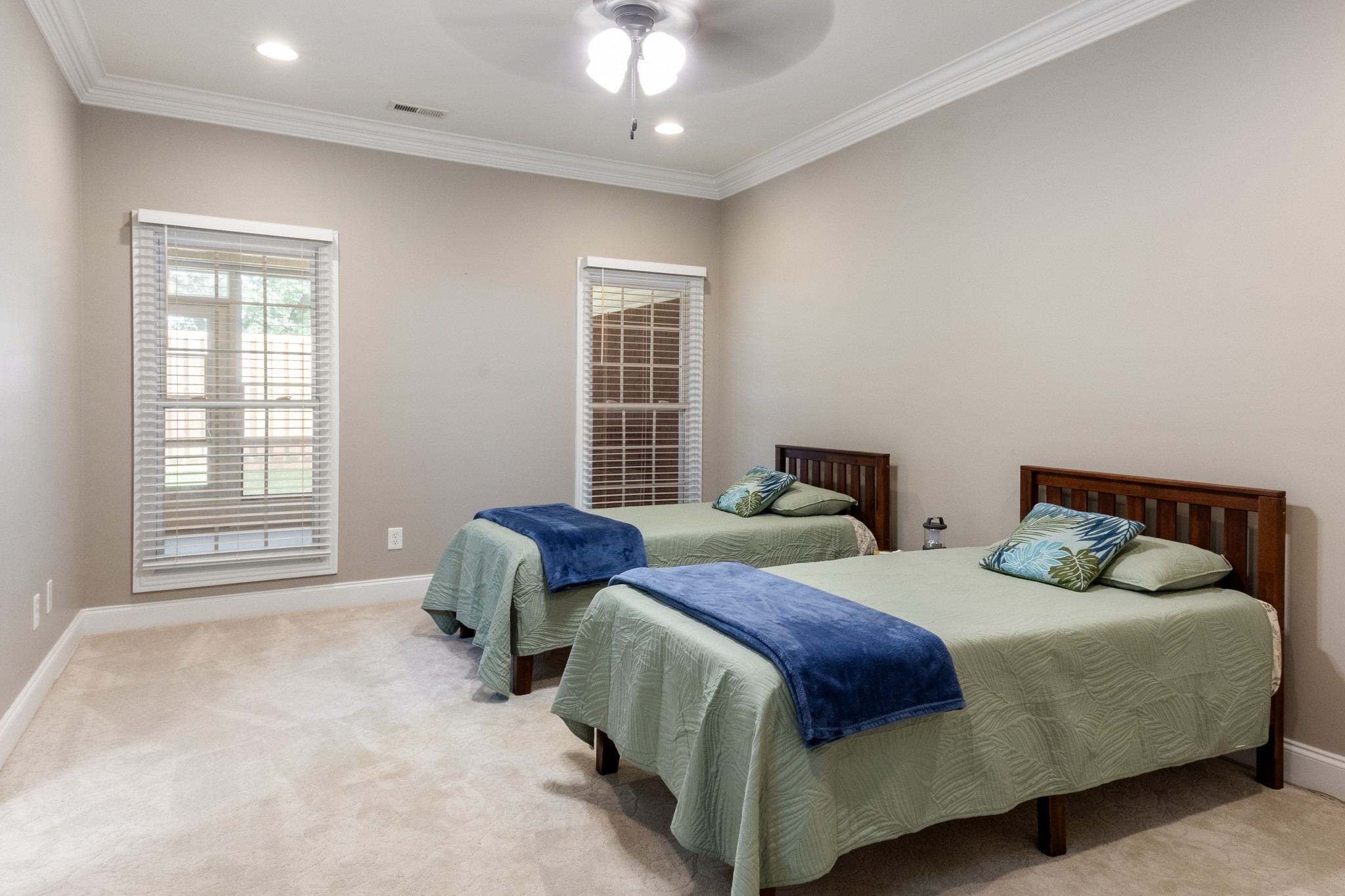 362 Chase Cir