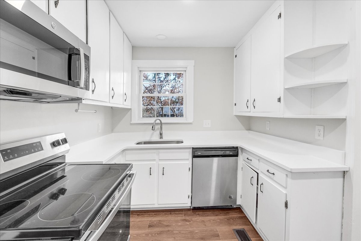 1115 Grantland Ave