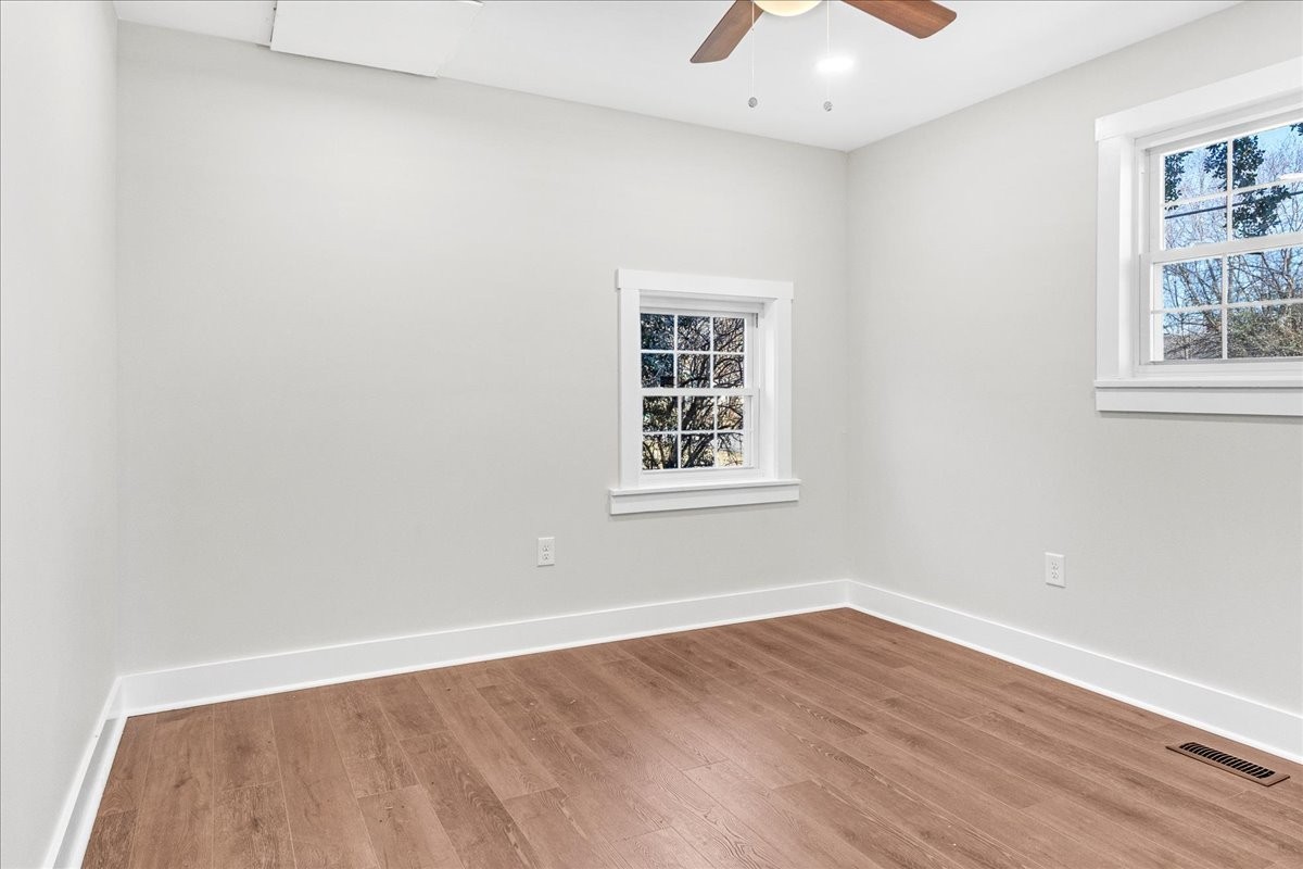 1115 Grantland Ave