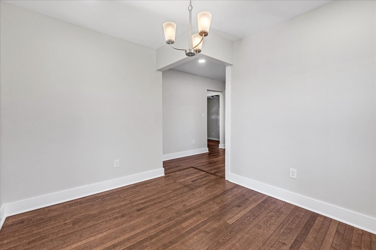 1115 Grantland Ave