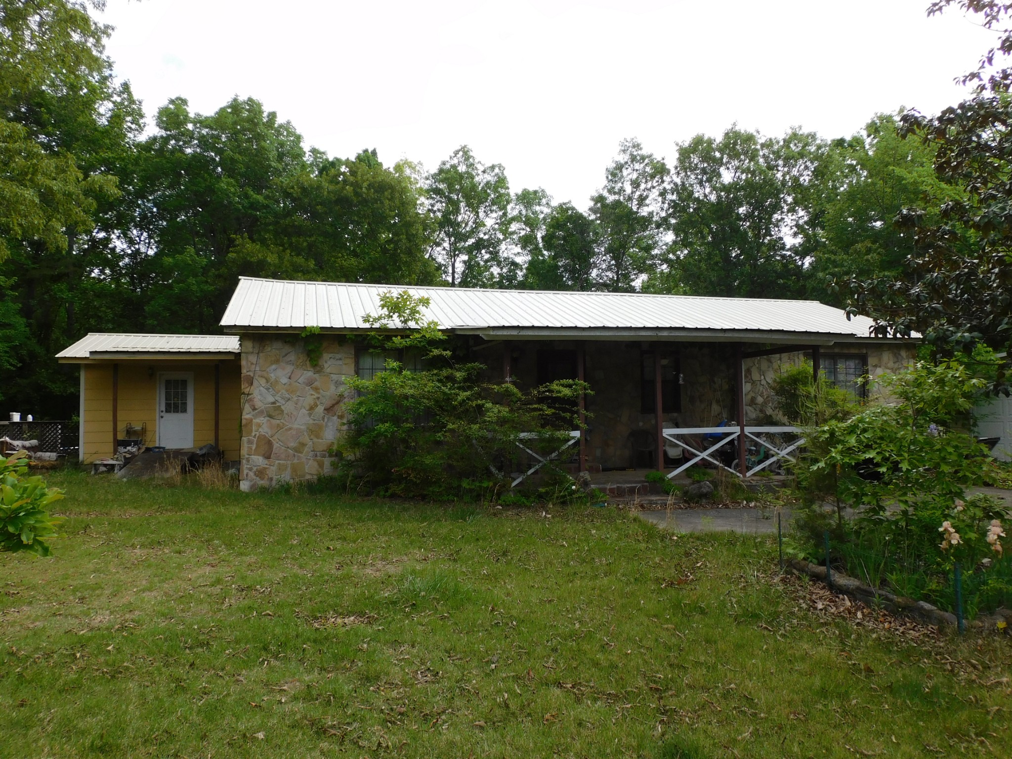 6406 Brenda Ct