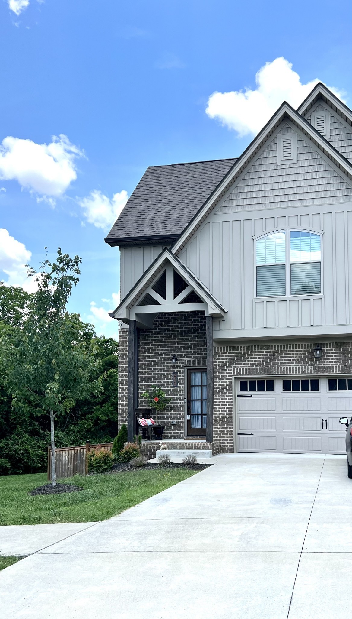 426 Tapestry Pl