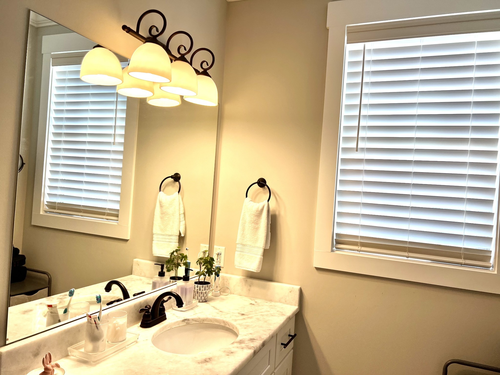 426 Tapestry Pl