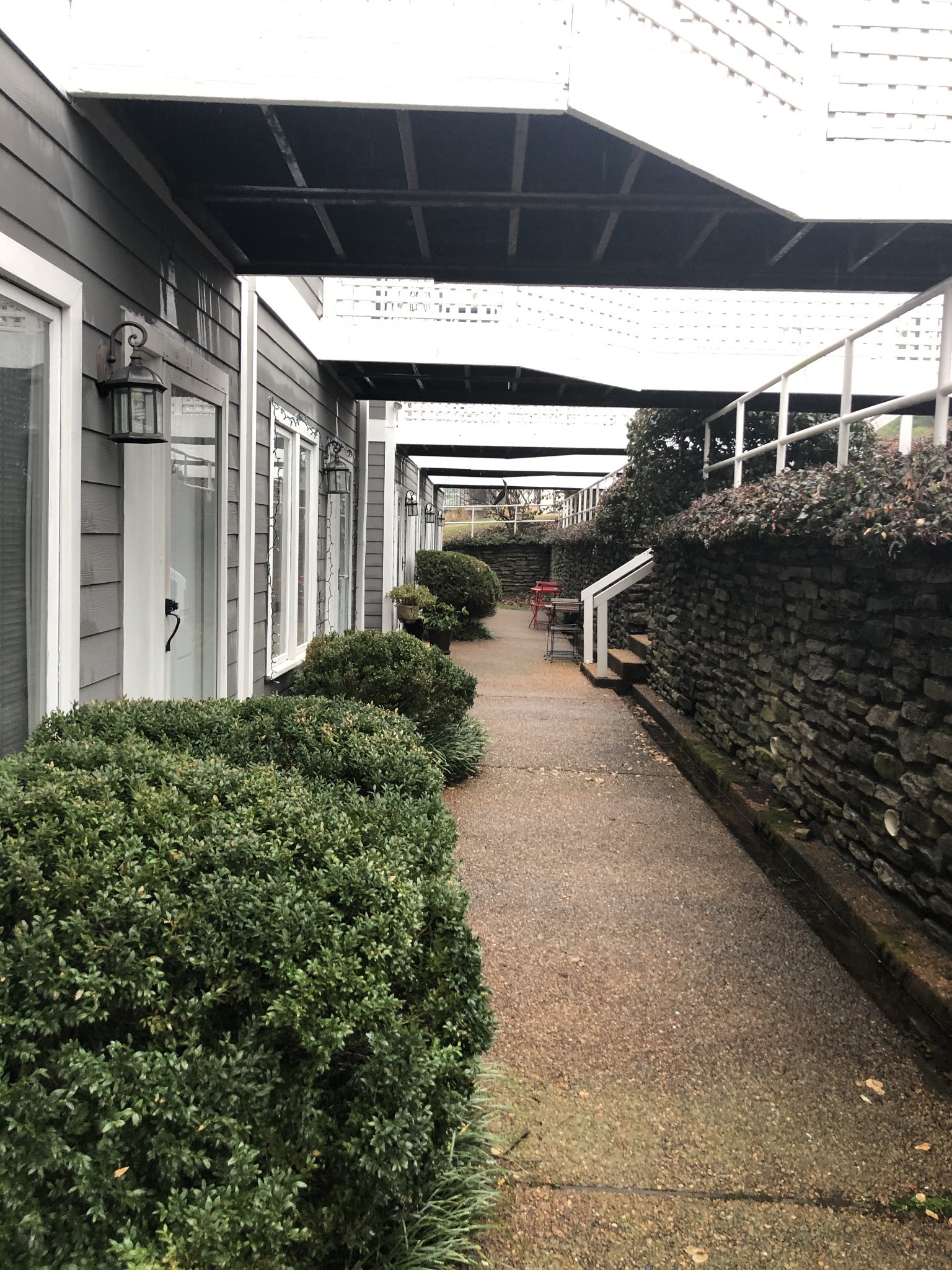 3204 W End Cir Unit: 1