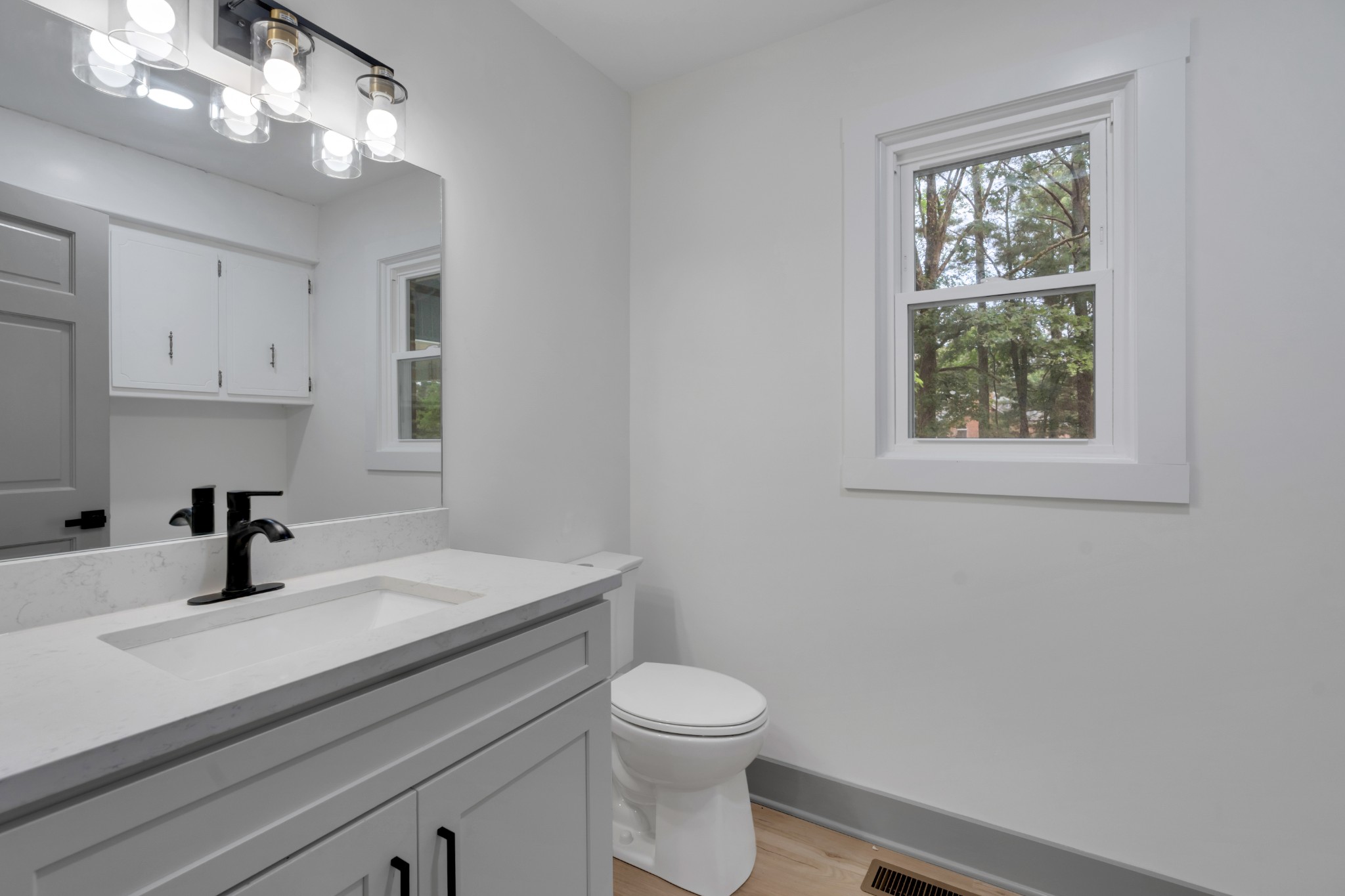 305 Twelve Oaks Rd