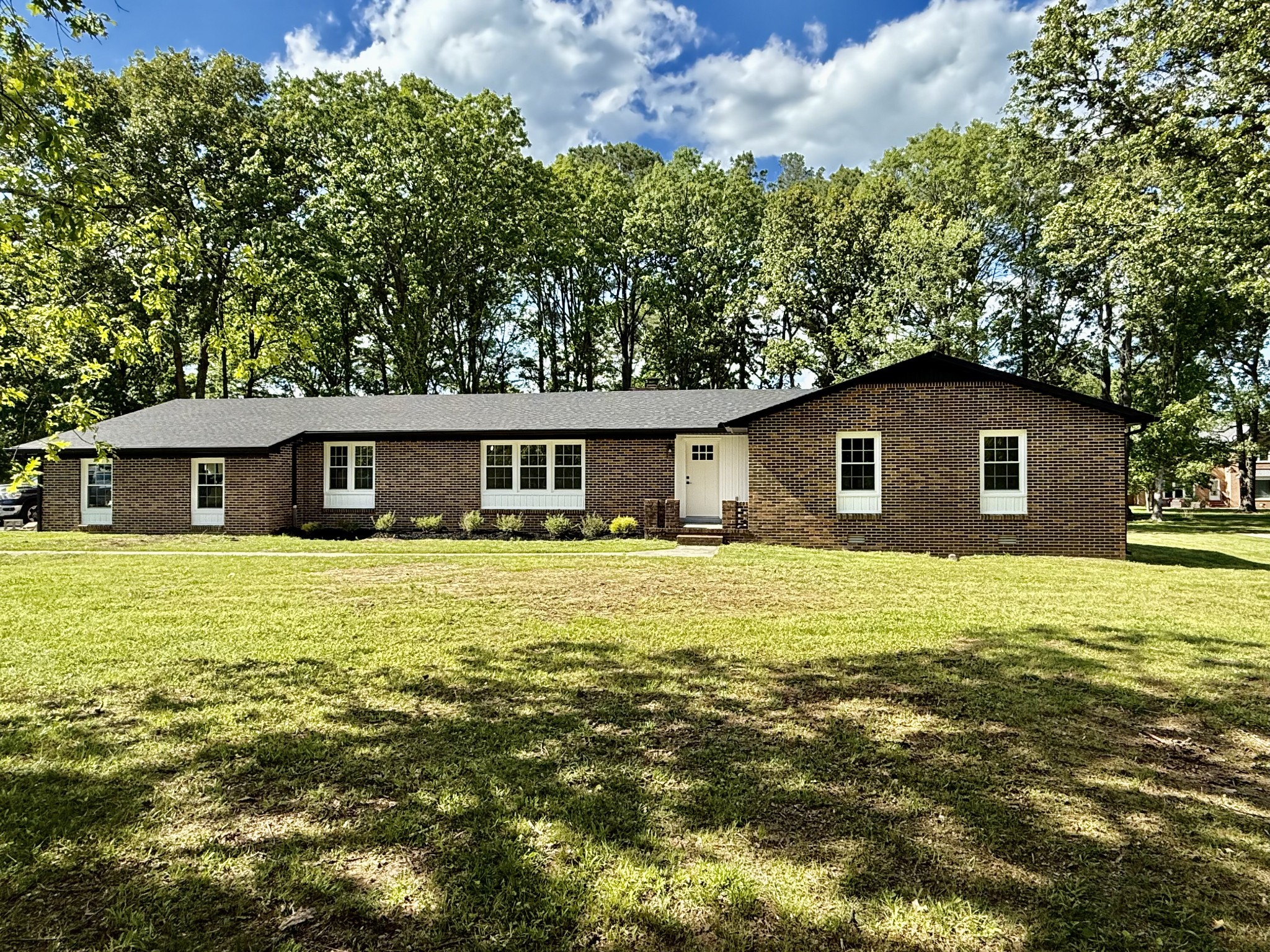 305 Twelve Oaks Rd
