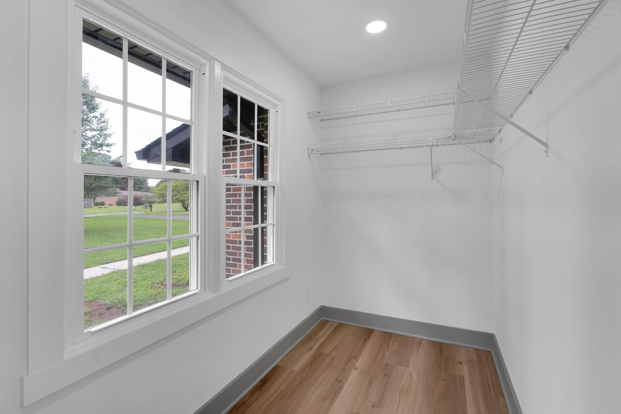 305 Twelve Oaks Rd