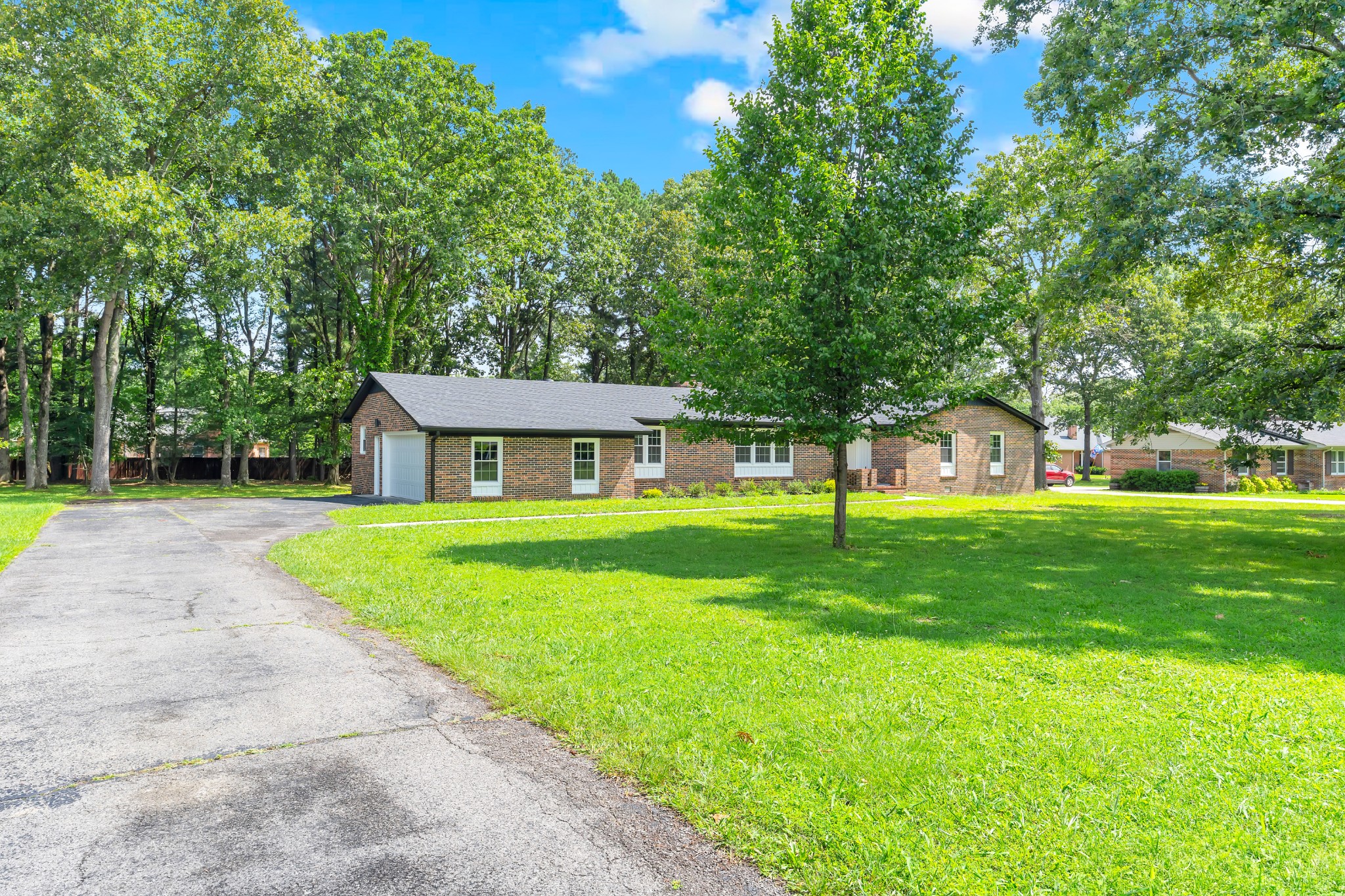 305 Twelve Oaks Rd