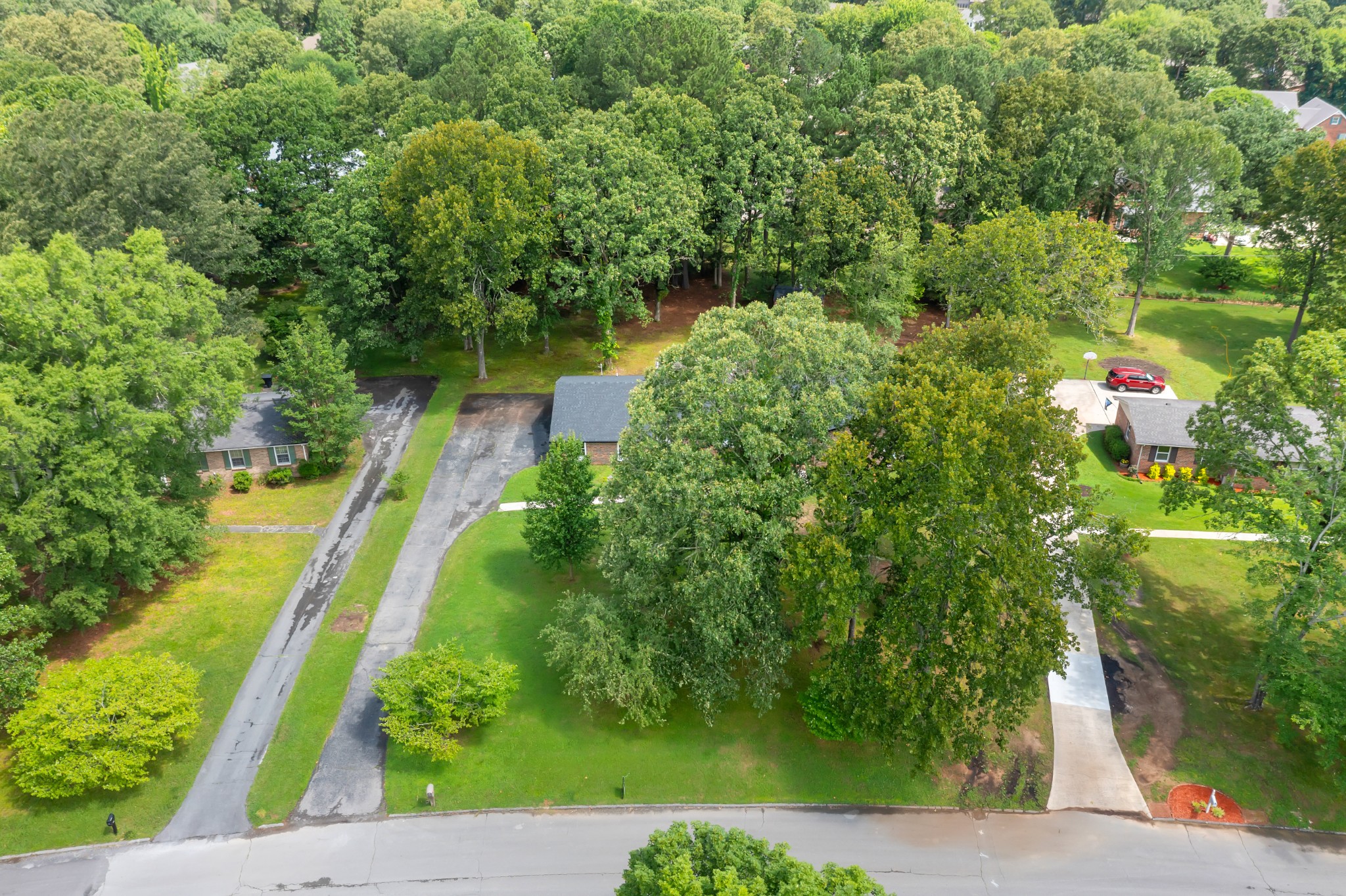 305 Twelve Oaks Rd