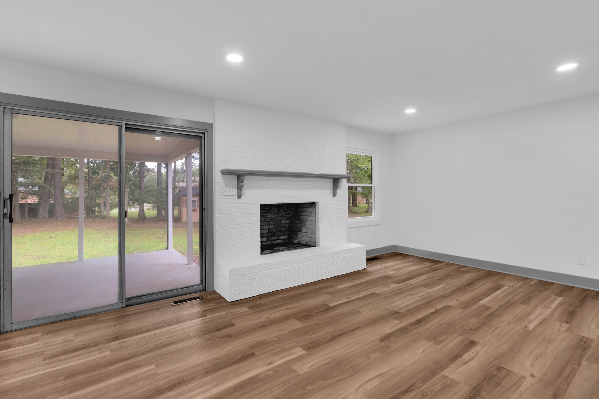305 Twelve Oaks Rd