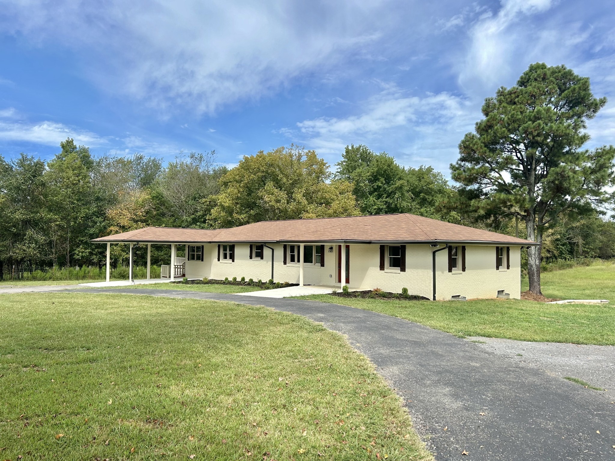 3786 Gnat Hill Rd
