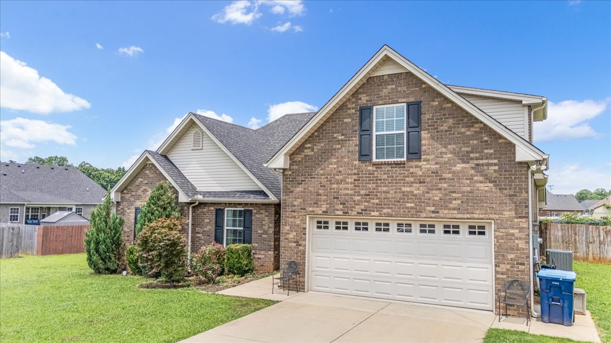 2905 Daytona Ct