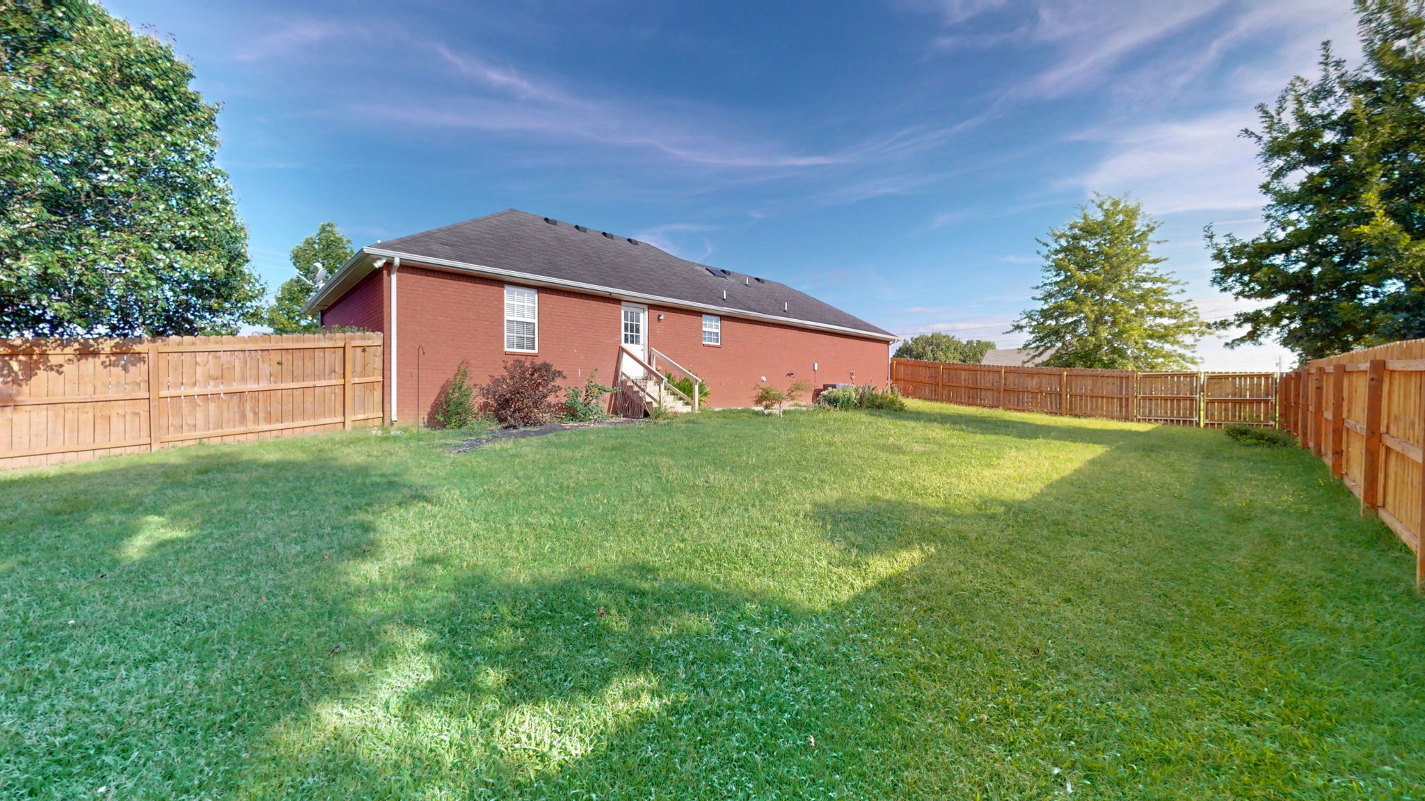 1040 Auldridge Dr