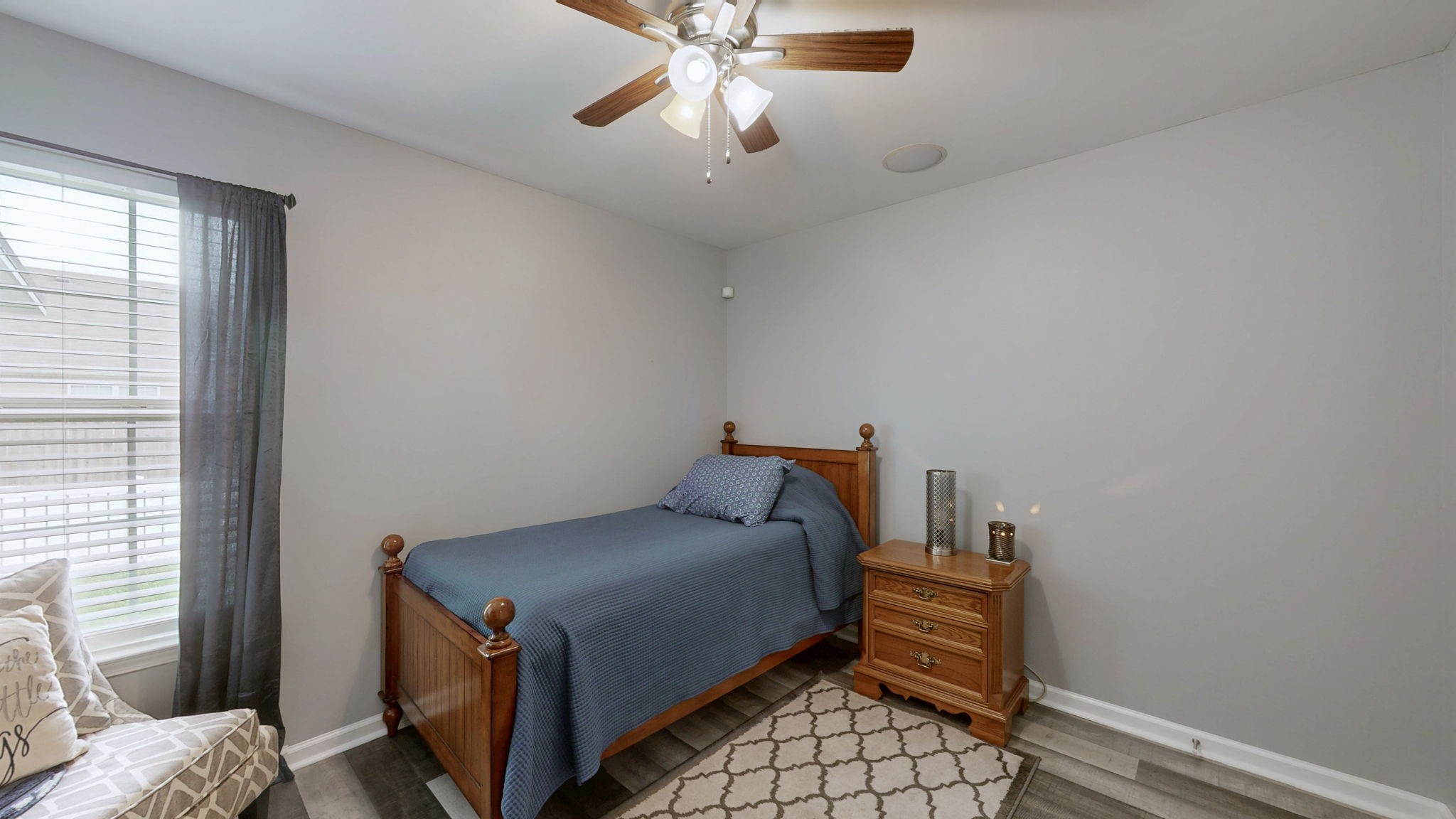 2111 Saint Andrews Dr