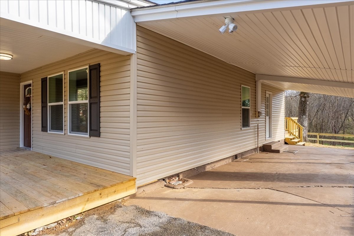 252 Fredonia Rd