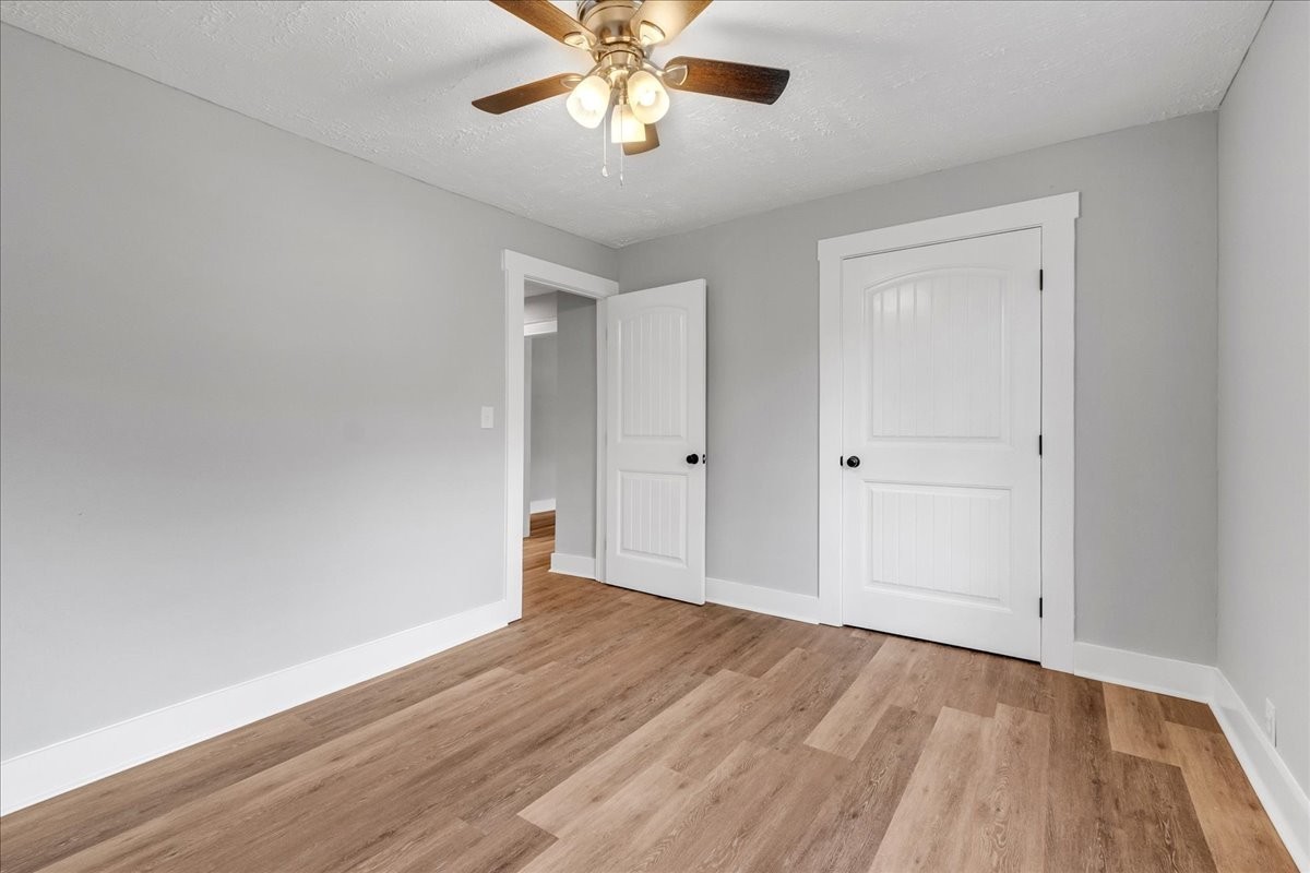 252 Fredonia Rd