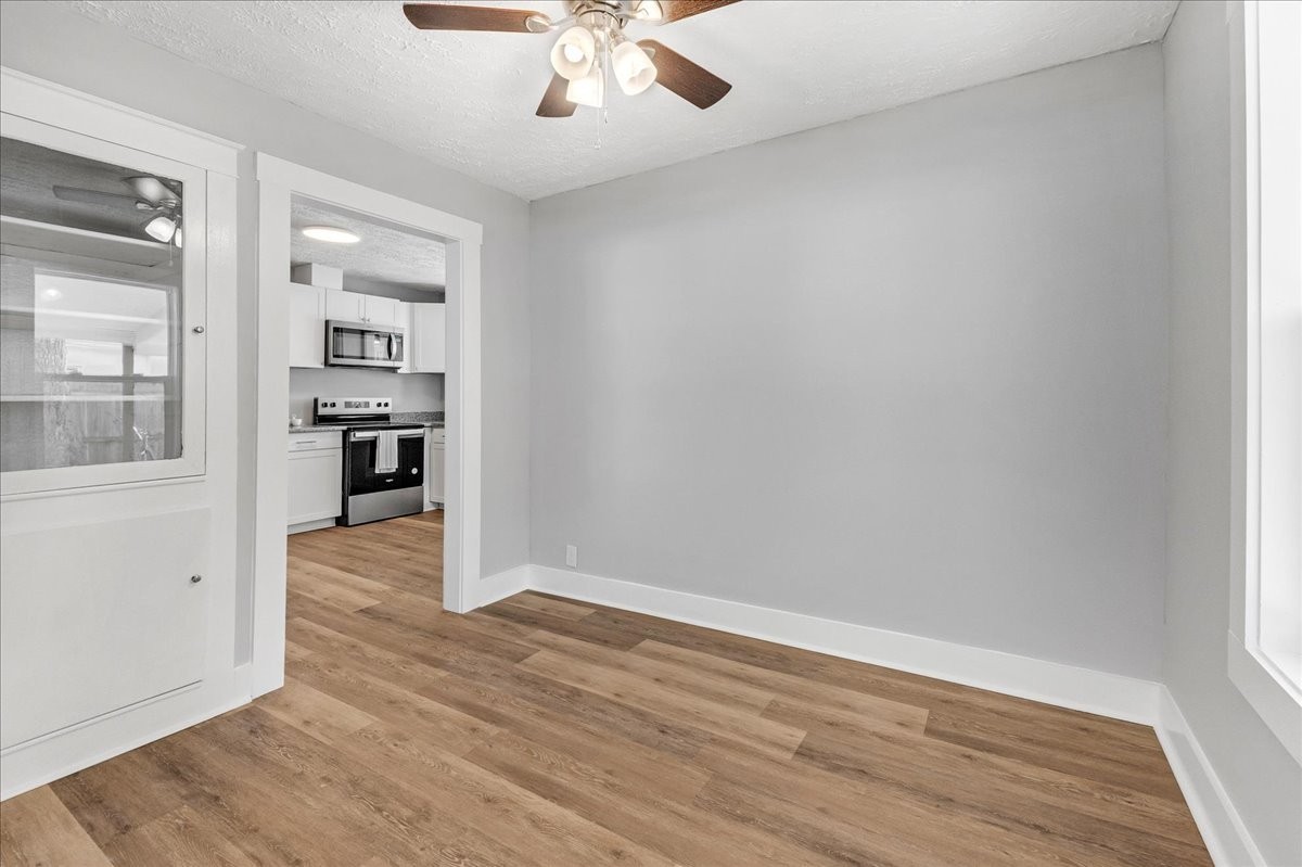 252 Fredonia Rd
